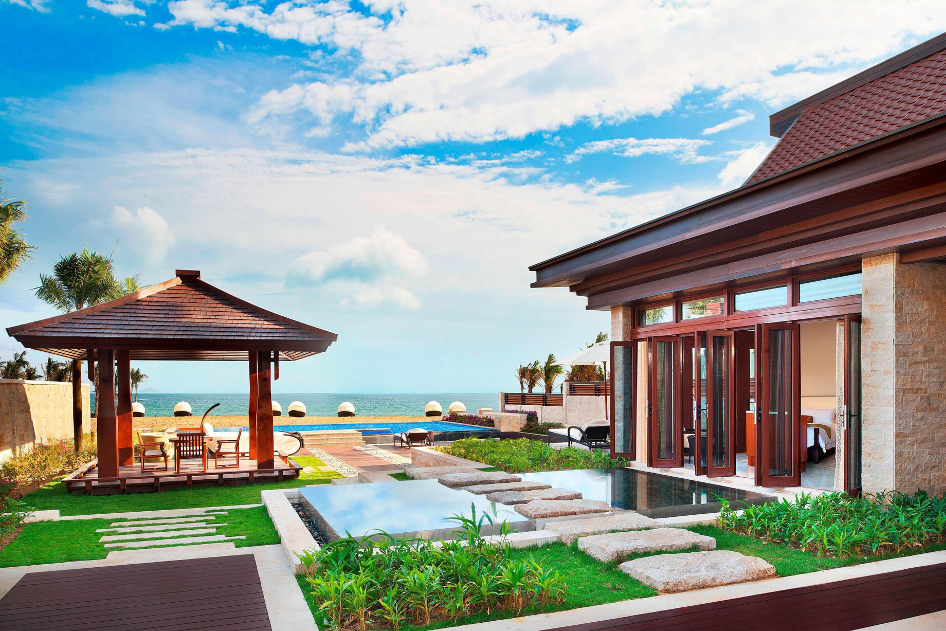 The St. Regis Sanya Yalong Bay Resort – Hainan, China – Royal Seaside Two Bedroom Villa Outdoor Area