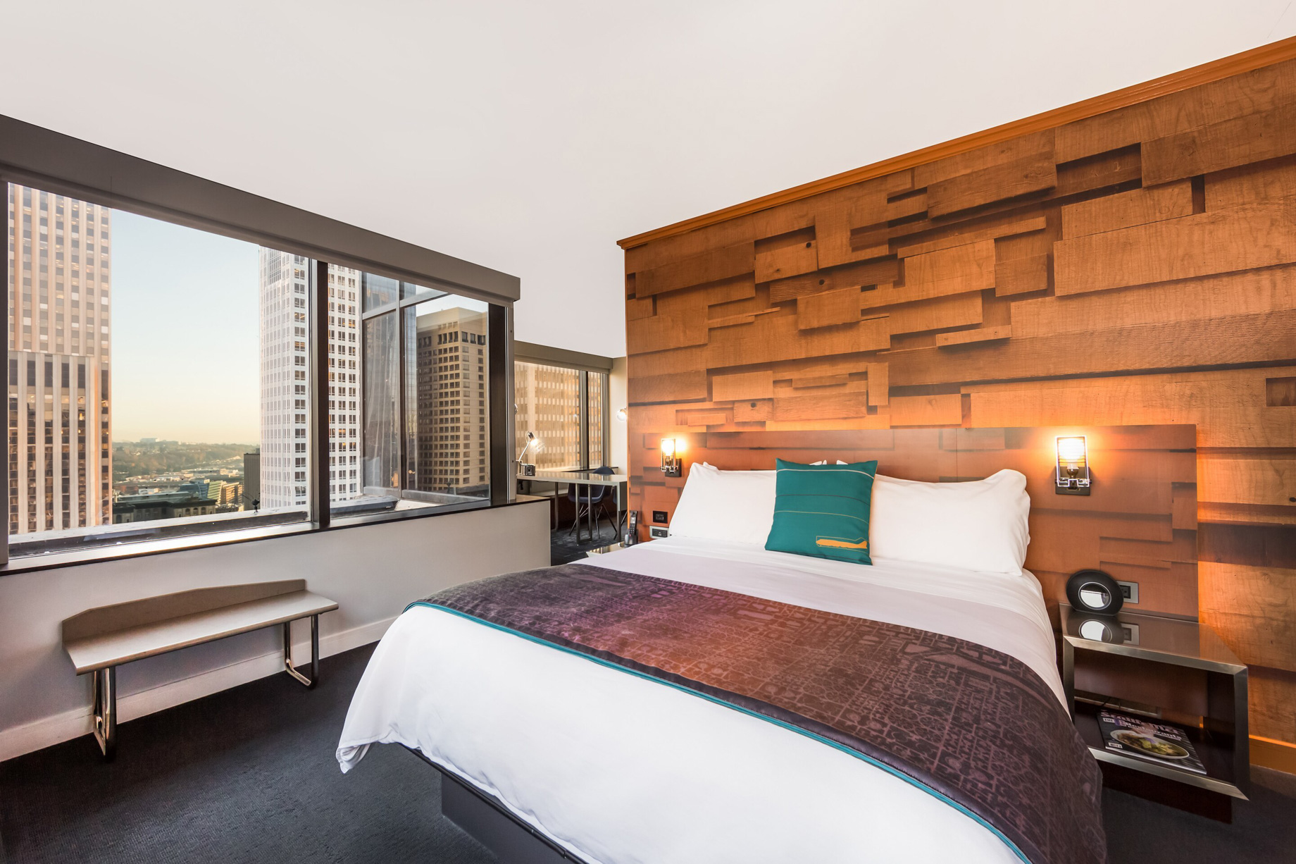 W Seattle Hotel – Seattle, WA, USA – WOW Suite King Bedroom