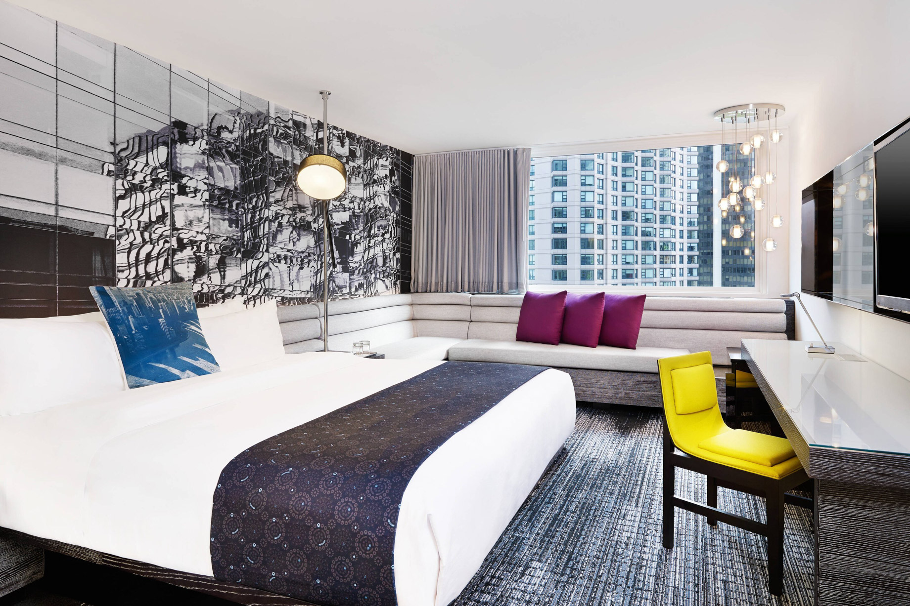 W Chicago Lakeshore Hotel – Chicago, IL, USA – Spectacular Guest Room