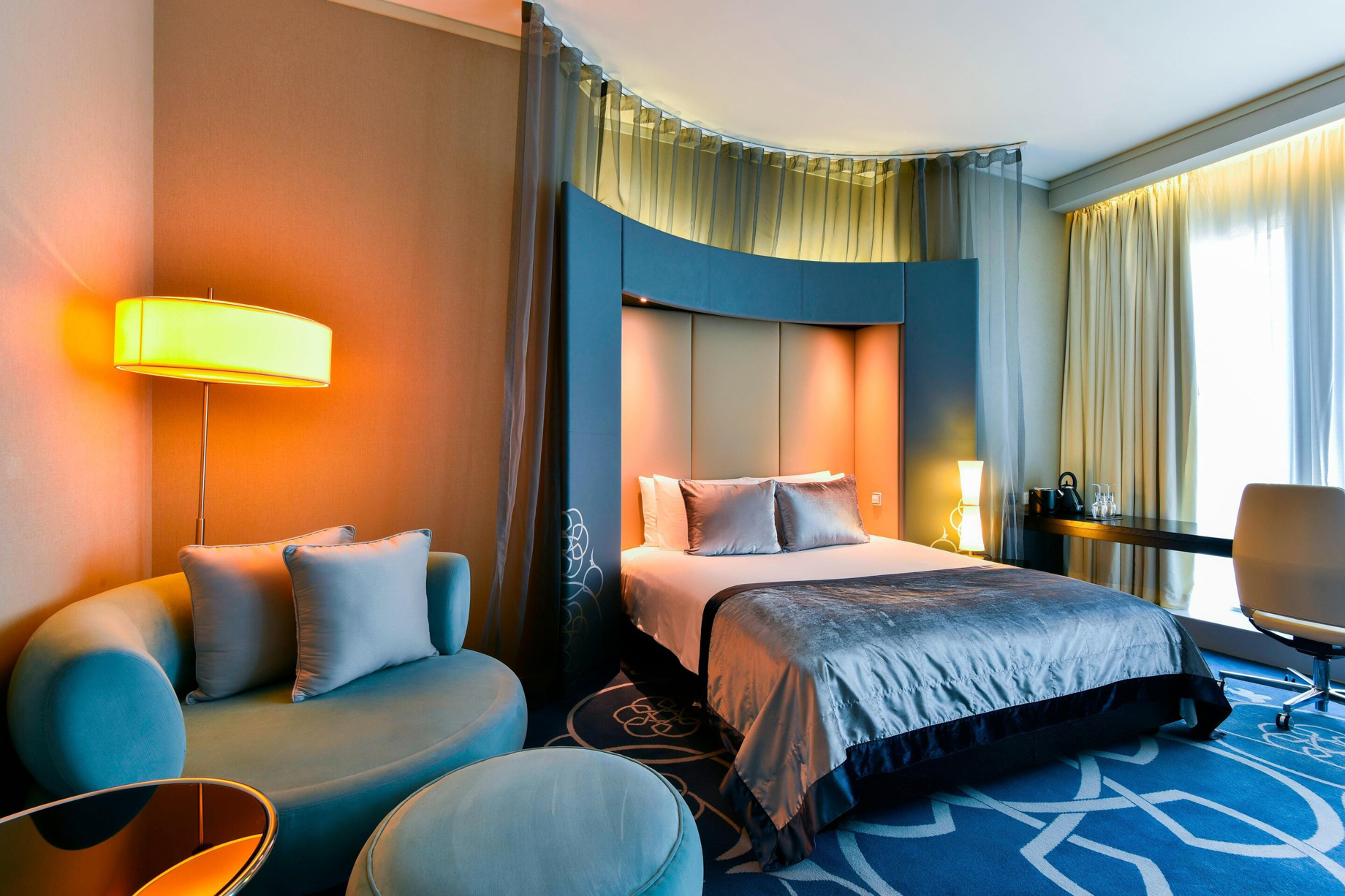 W Doha Hotel - Doha, Qatar - Fabulous King Sea View Non Smoking