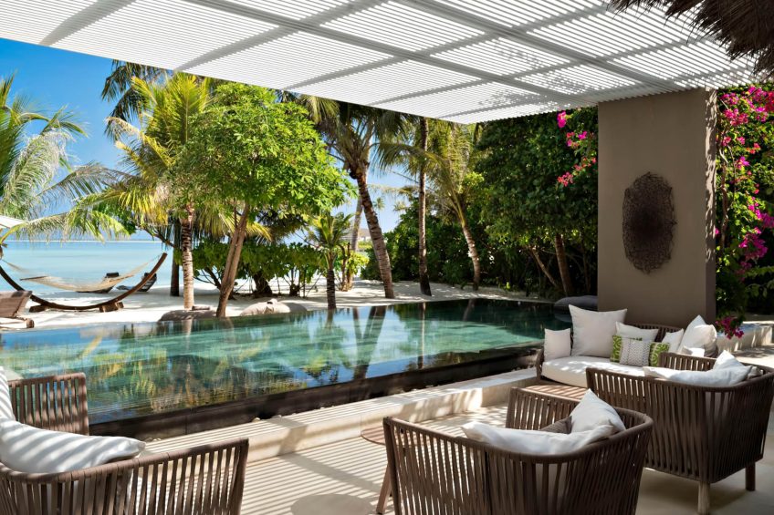 Cheval Blanc Randheli Resort - Noonu Atoll, Maldives - Infinity Pool Deck