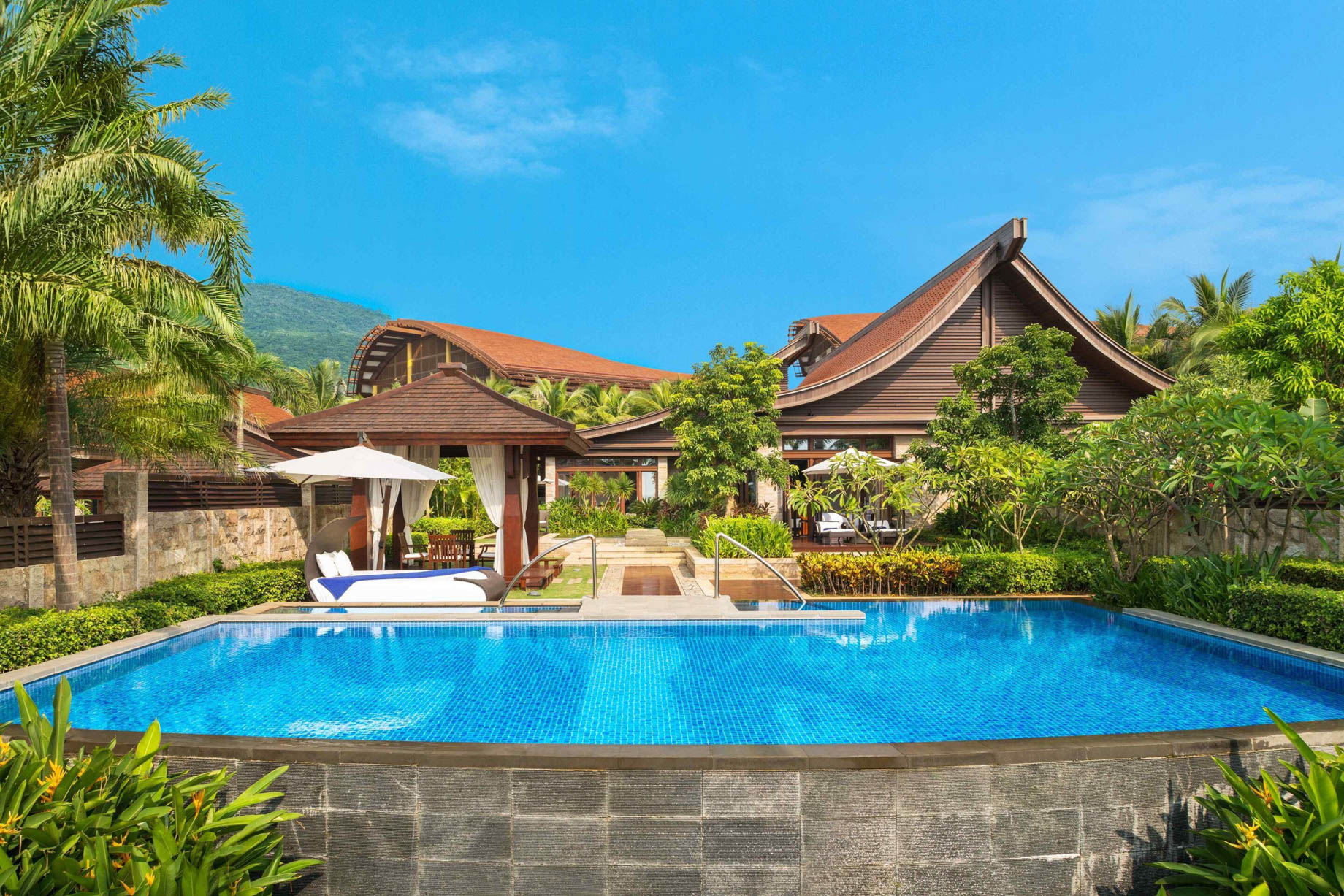 The St. Regis Sanya Yalong Bay Resort – Hainan, China – Royal Seaside Two Bedroom Villa Pool