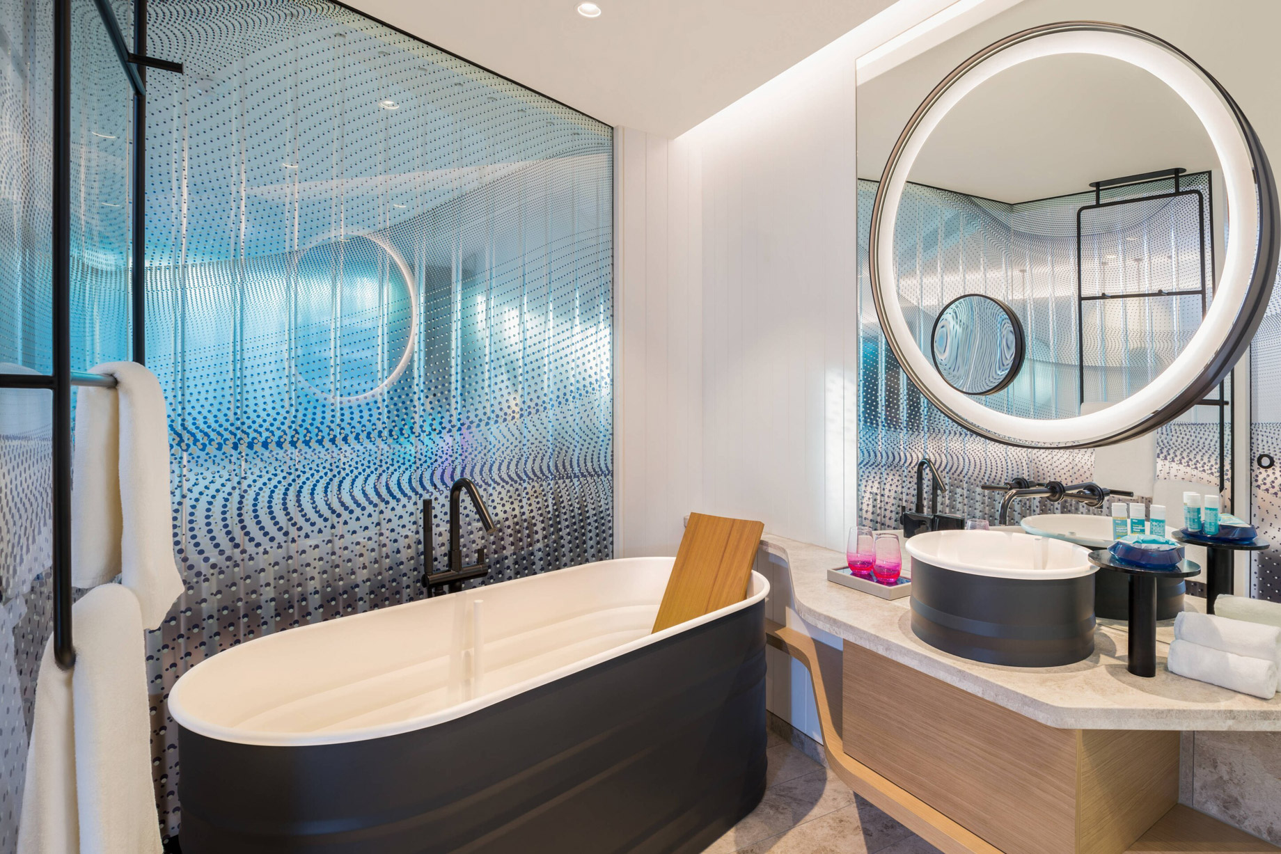 W Brisbane Hotel – Brisbane, Australia – Guest Bathroom