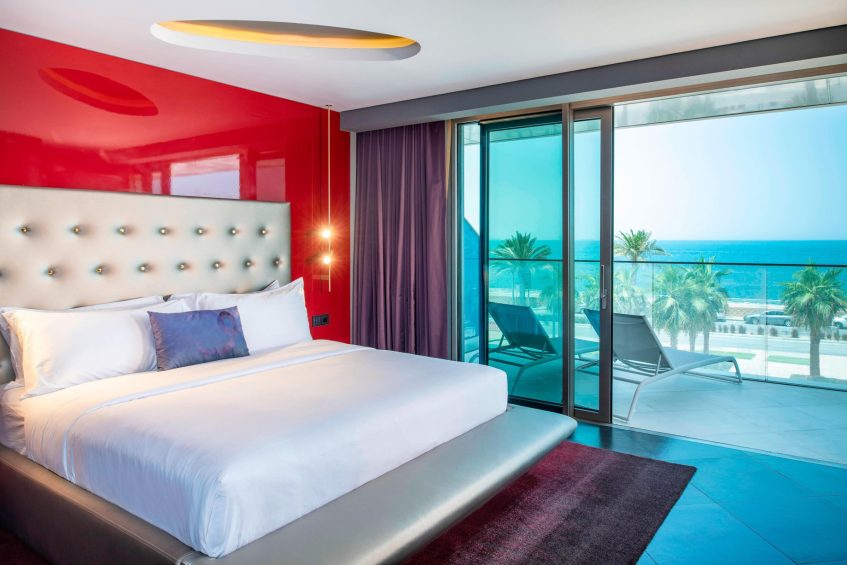 W Dubai The Palm Resort - Dubai, UAE - Cool Corner Suite Bedroom