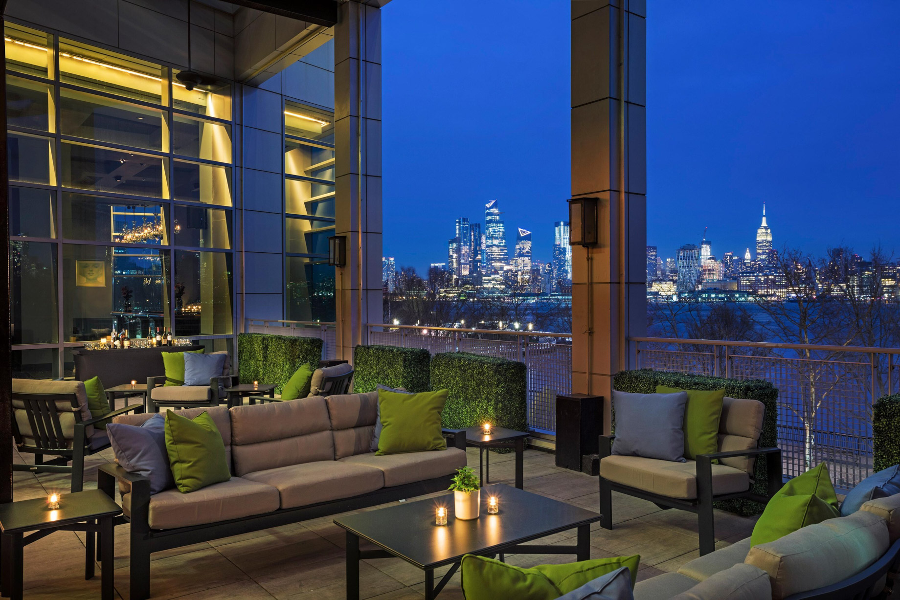 W Hoboken Hotel - Hoboken, NJ, USA - LULU Terrace Night