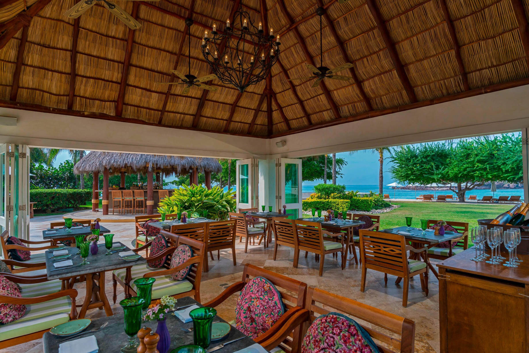 The St. Regis Punta Mita Resort – Nayarit, Mexico – Las Marietas Restaurant