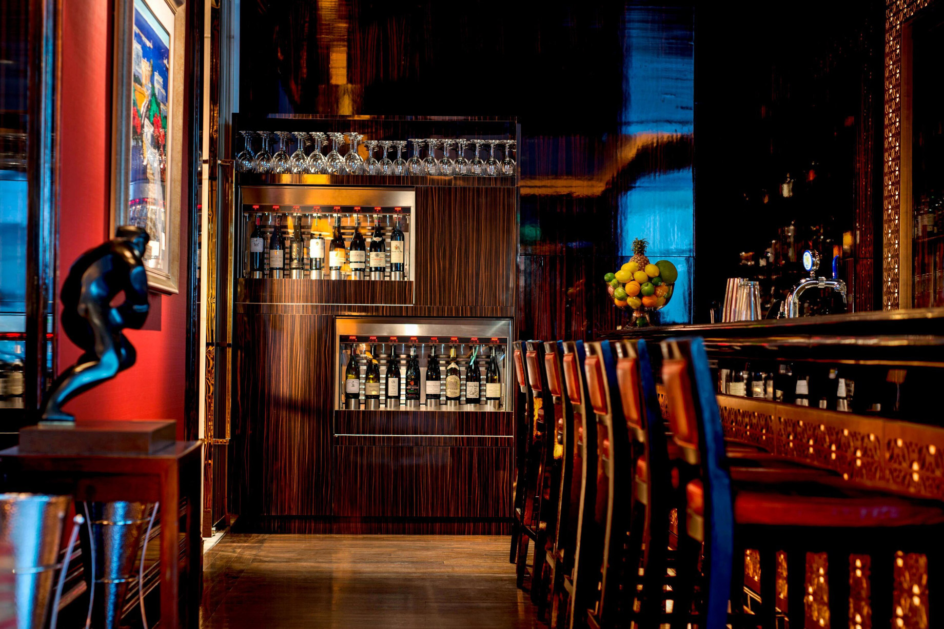 The St. Regis Singapore Hotel - Singapore - Astor Bar Enomatic Machine