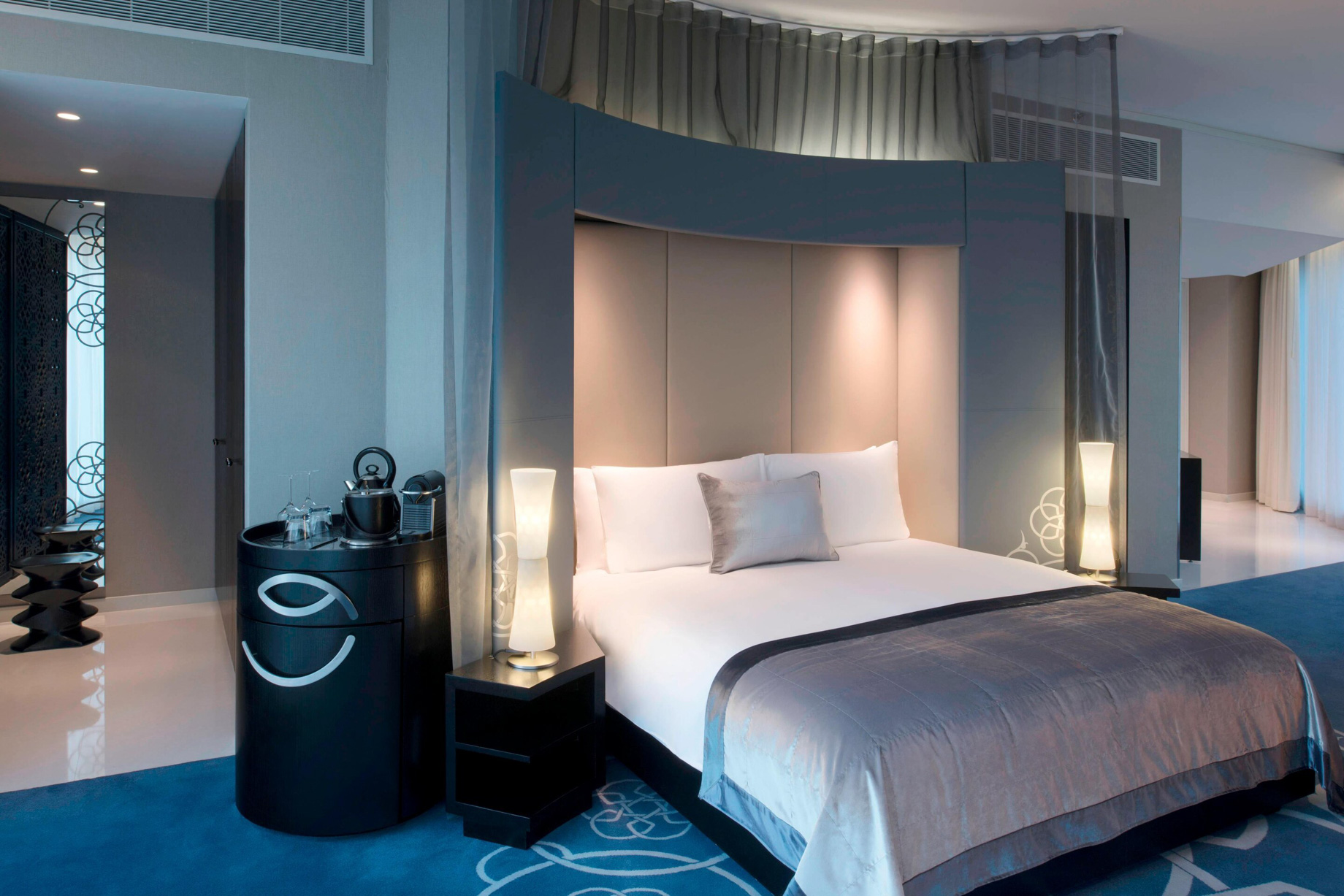 W Doha Hotel – Doha, Qatar – Cool Corner Suite Bedroom