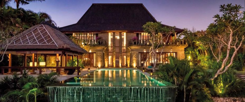 Bvlgari Resort Bali - Uluwatu, Bali, Indonesia - The Bvlgari Villa Exterior Pool Deck Night