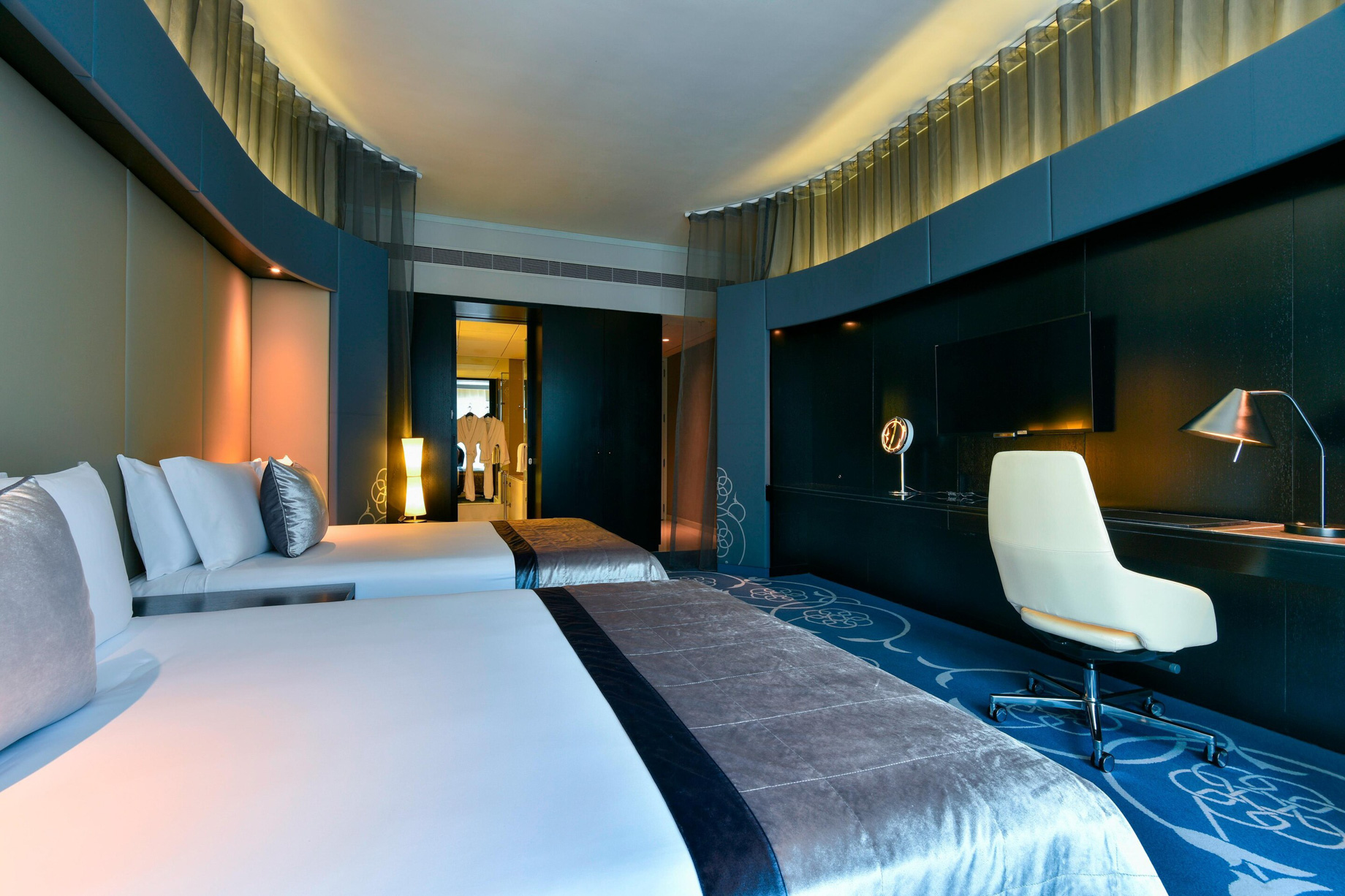 W Doha Hotel – Doha, Qatar – Twin Guest Room