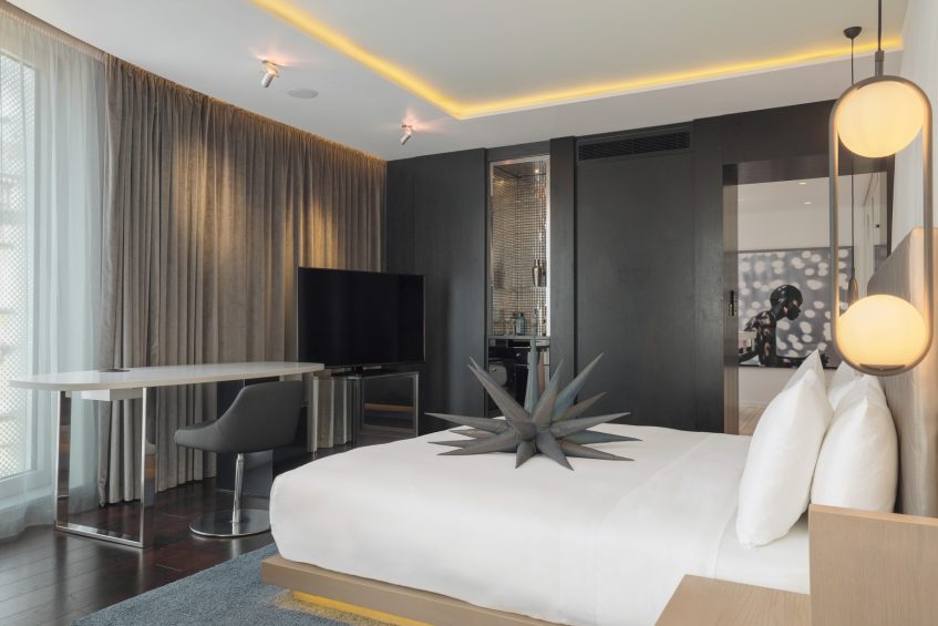 W London Hotel - London, United Kingdom - Marvelous Suite King Bed