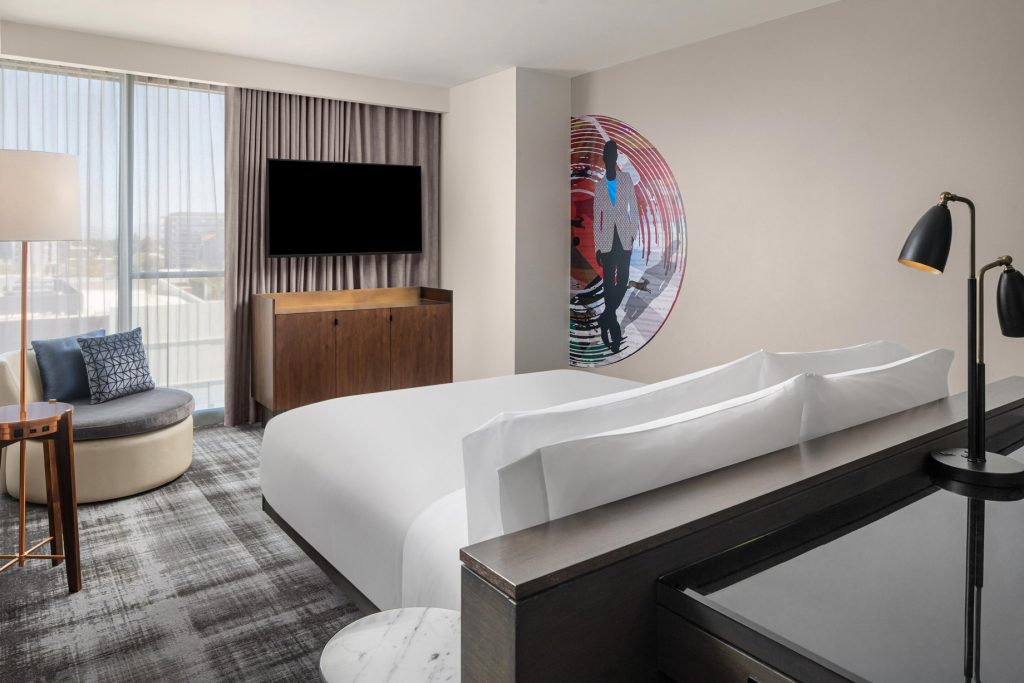 W Scottsdale Hotel - Scottsdale, AZ, USA - Wonderful and Spectacular King Bed