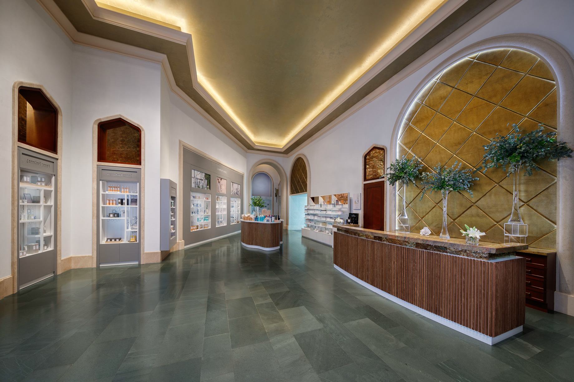 Atlantis The Palm Resort – Crescent Rd, Dubai, UAE – Spa Reception