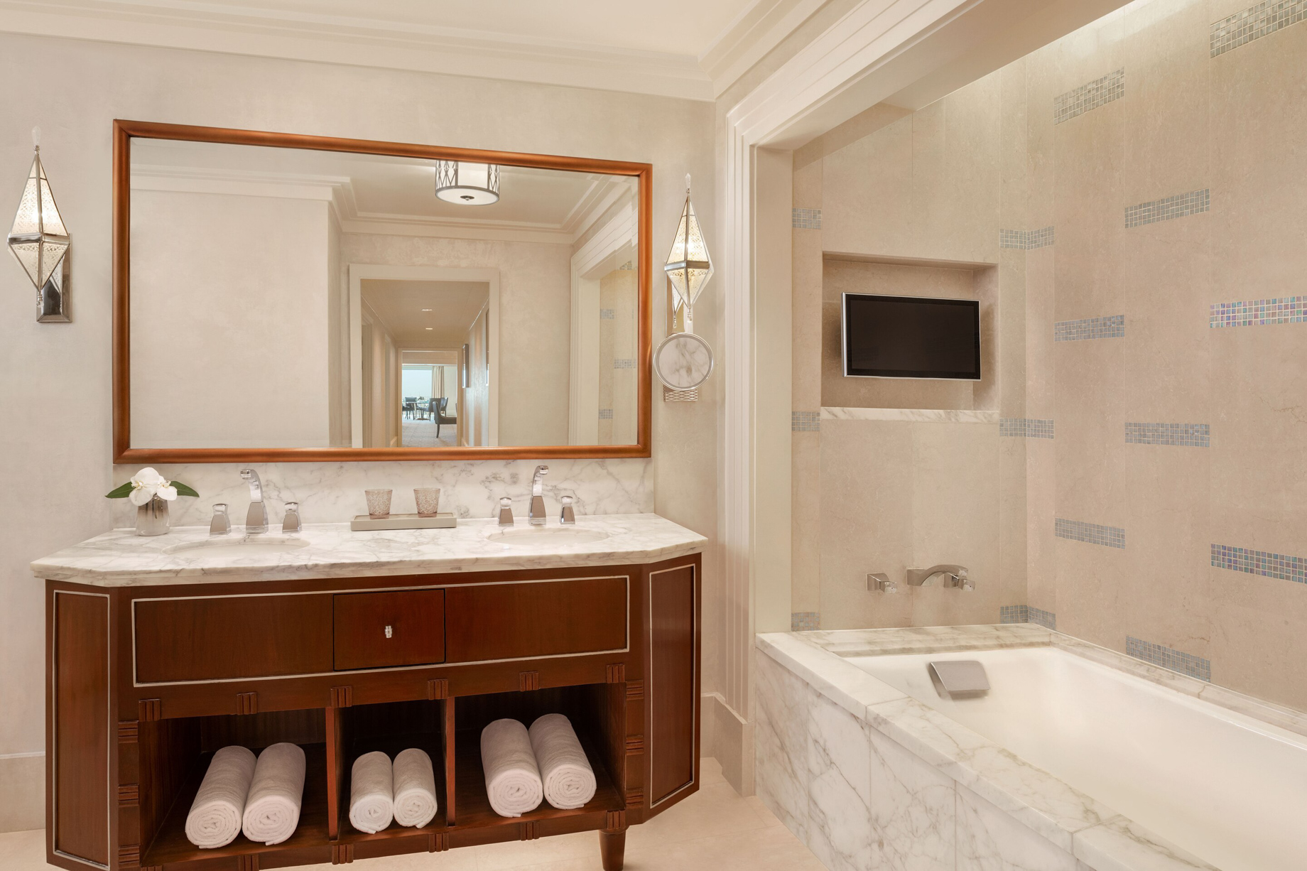 The St. Regis Cairo Hotel – Cairo, Egypt – Apartment Bathroom Tub