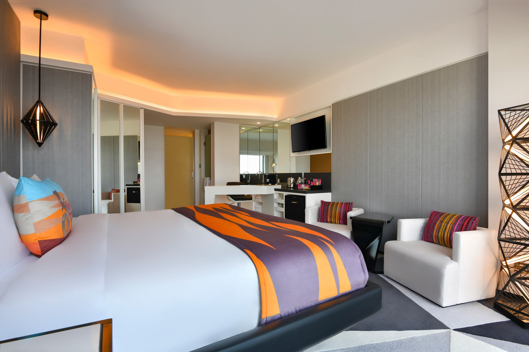 W Amman Hotel – Amman, Jordan – Spectacular Guest Room King