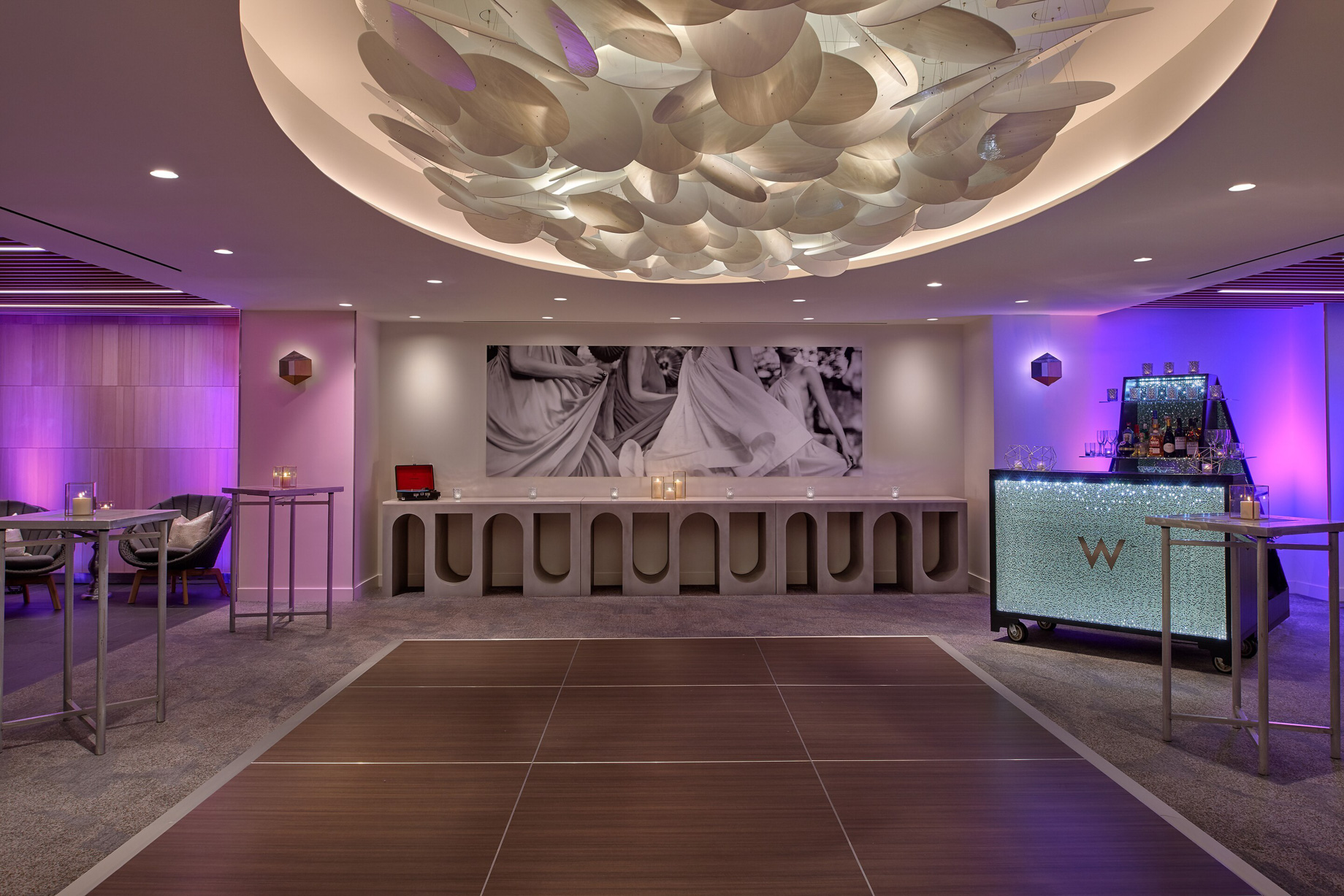 W Los Angeles West Beverly Hills Hotel – Los Angeles, CA, USA – Gallery A Room