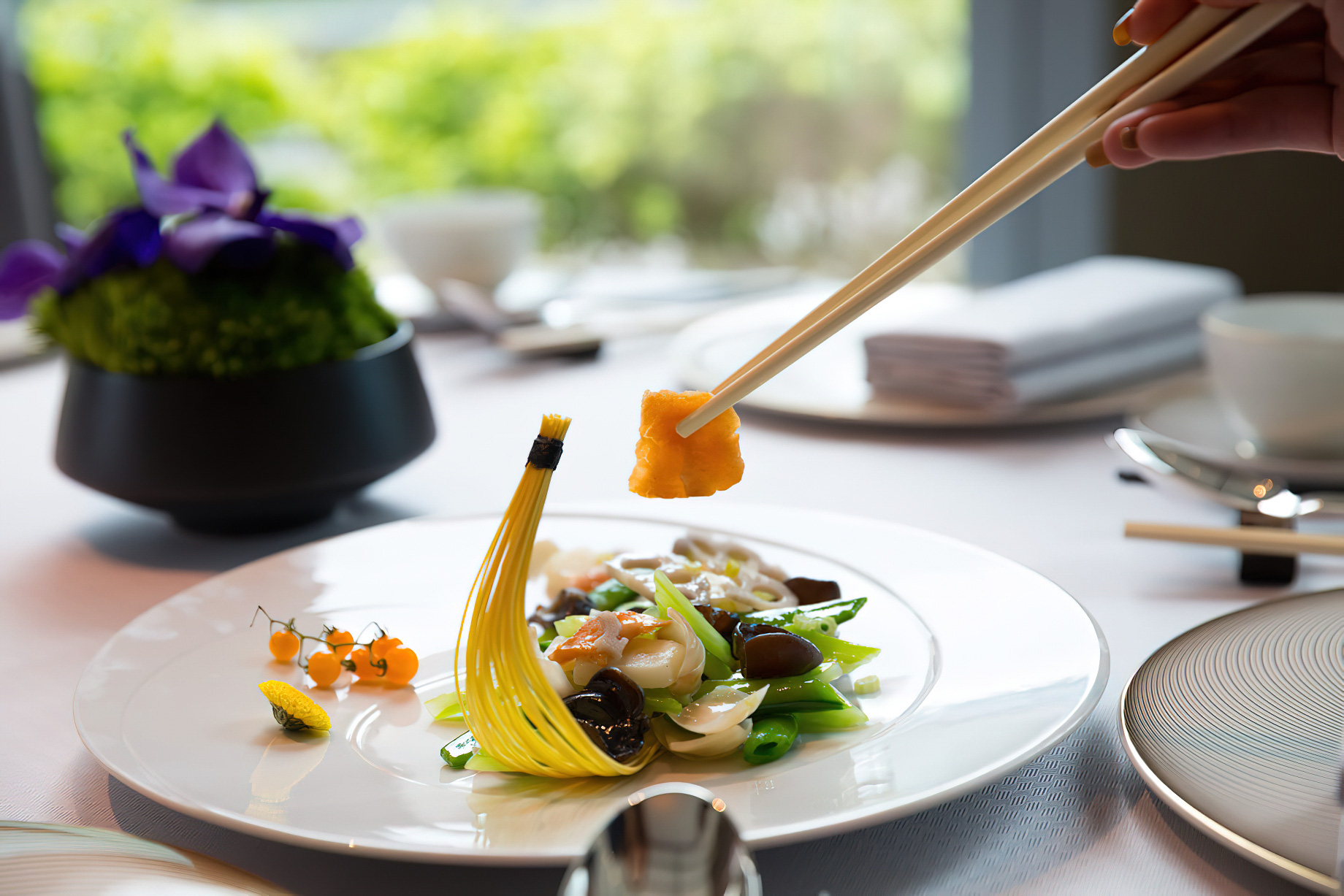 The St. Regis Hong Kong Hotel – Wan Chai, Hong Kong – Rùn Gourmet Delicacy