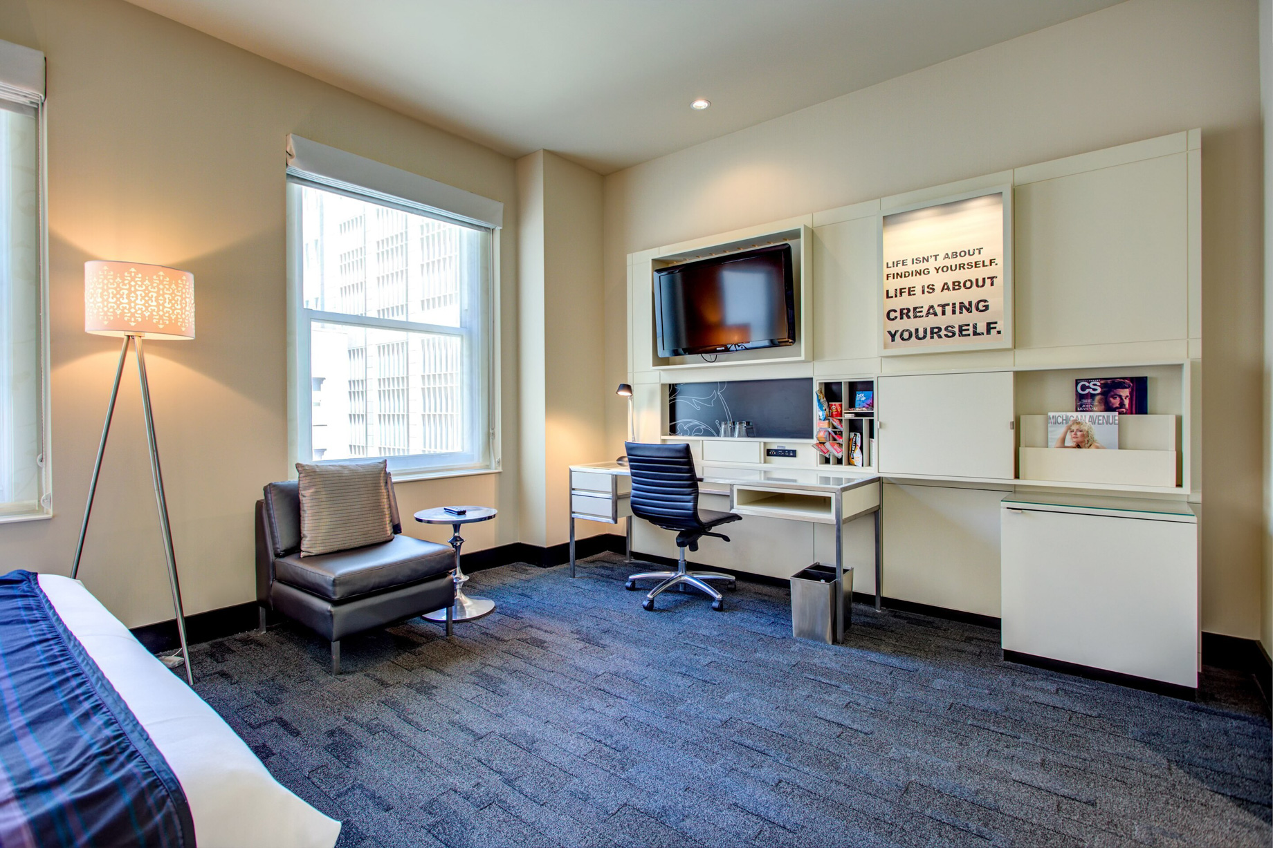 W Chicago City Center Hotel - Chicago, IL, USA - Mega Guest Room