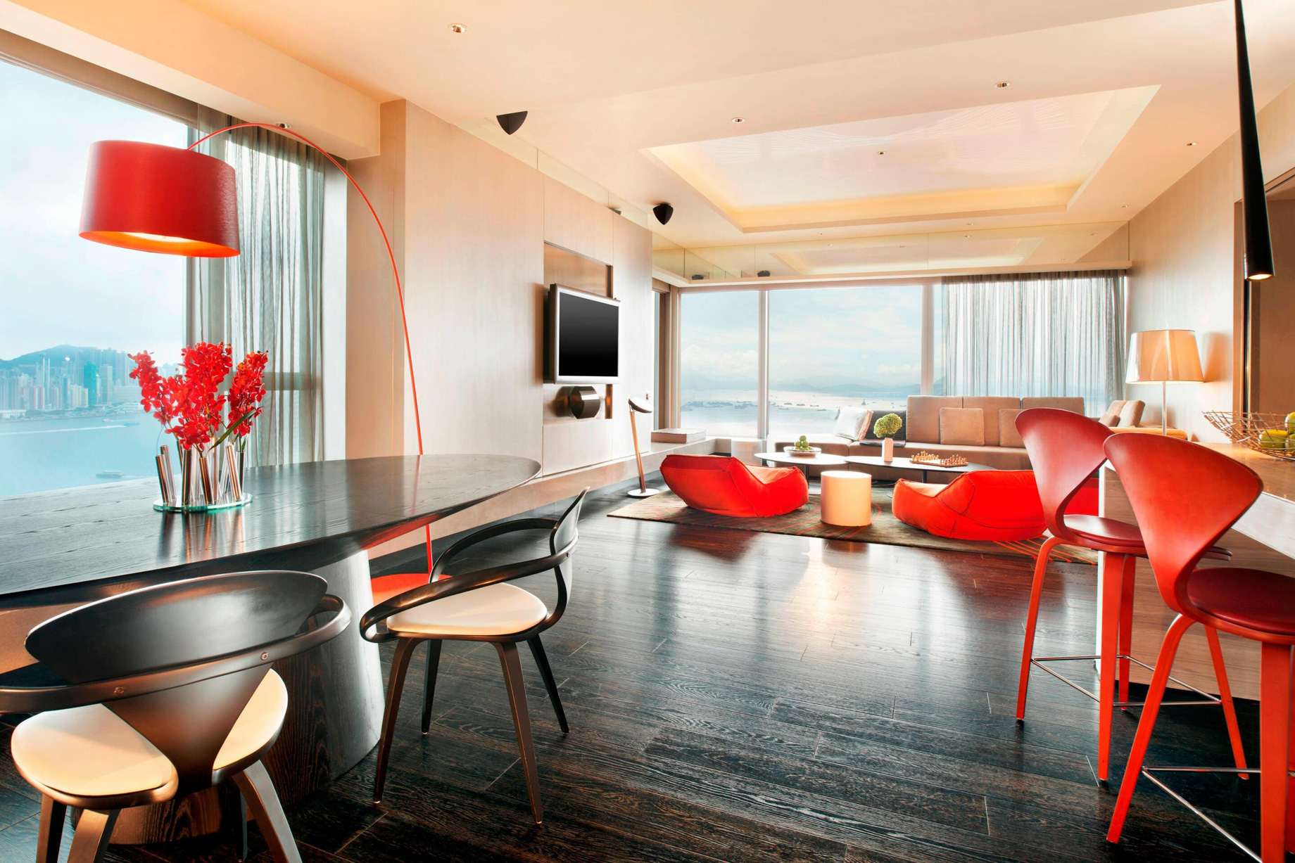 W Hong Kong Hotel – Hong Kong – WOW Suite Living Room