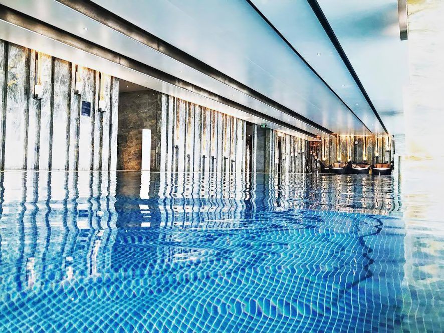 The St. Regis Shenzhen Hotel - Shenzhen, China - 75th Floor Infinity Pool