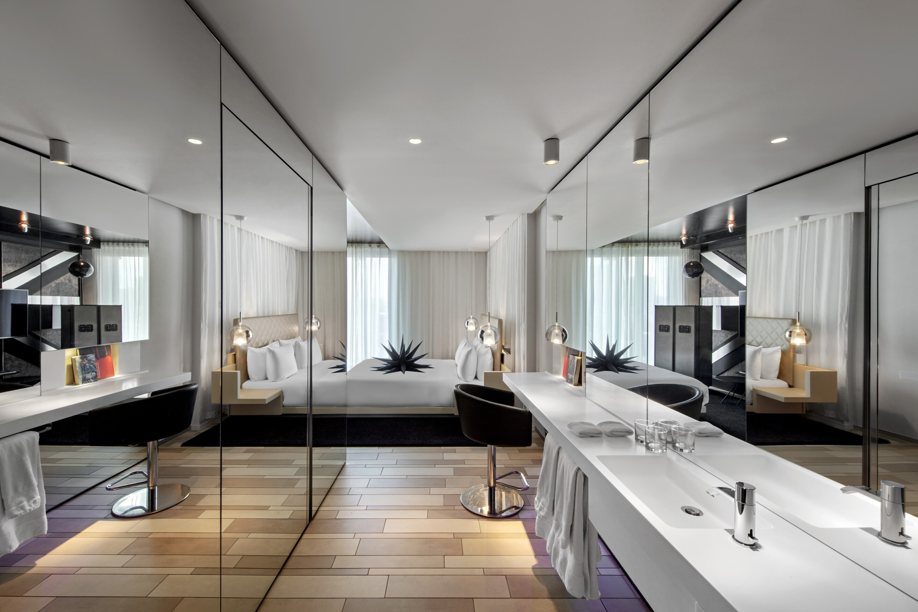 W London Hotel – London, United Kingdom – Spectacular Guest Room King