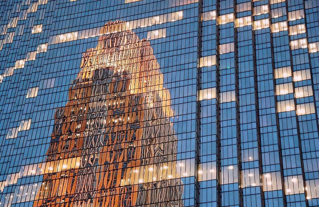 W Minneapolis The Foshay Hotel - Minneapolis, MN, USA - Reflection Building