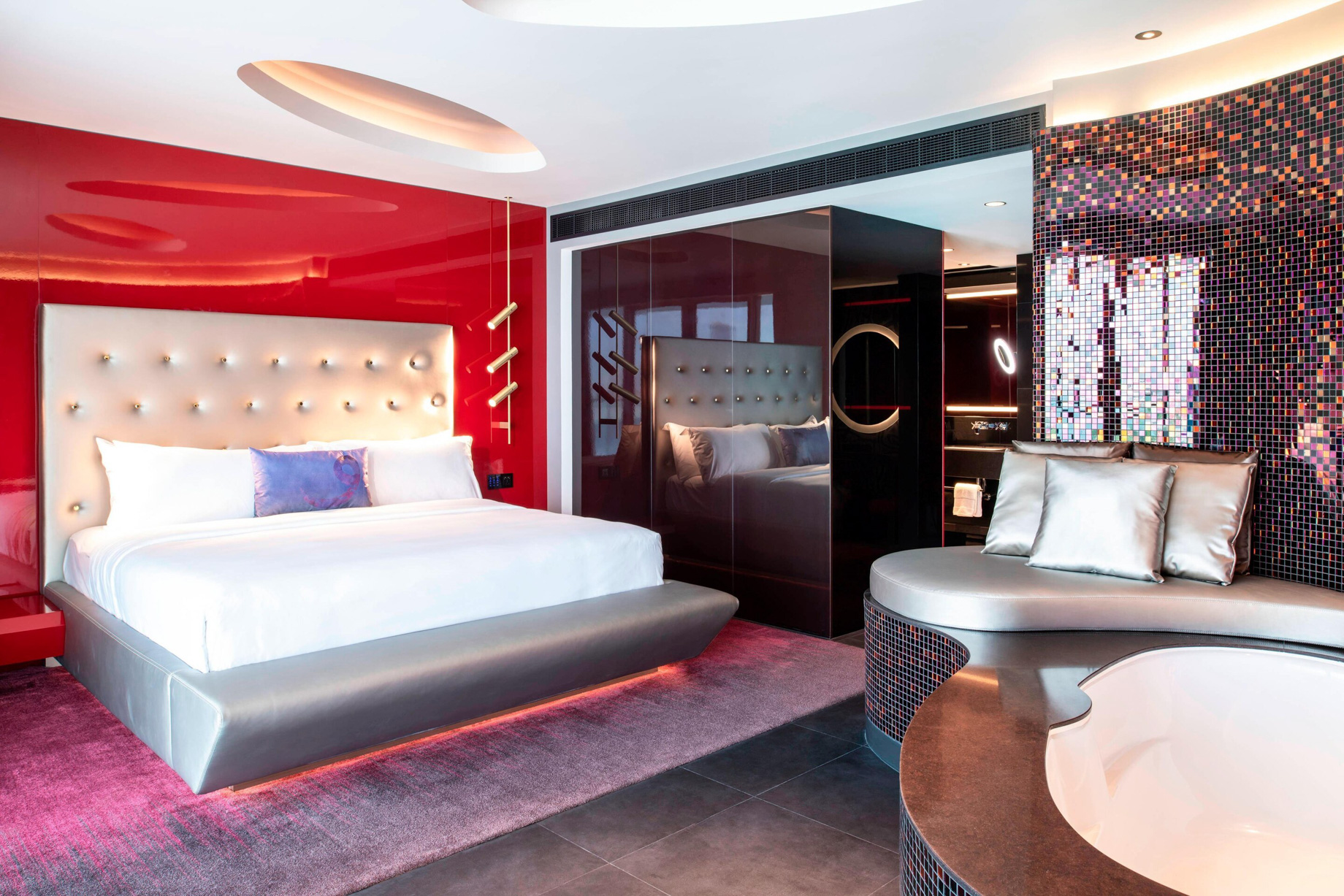 W Dubai The Palm Resort – Dubai, UAE – Fantastic Suite King Room