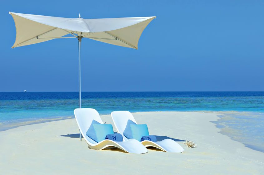 065 - W Maldives Resort - Fesdu Island, Maldives - White Sand Beach Umbrella Chairs_