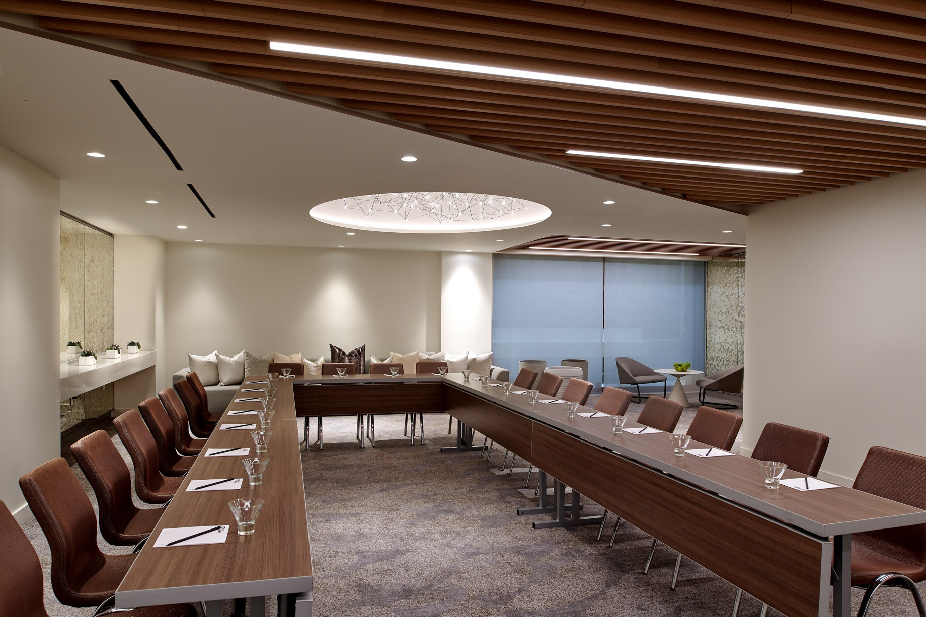 W Los Angeles West Beverly Hills Hotel – Los Angeles, CA, USA – Gallery C Meeting Tables