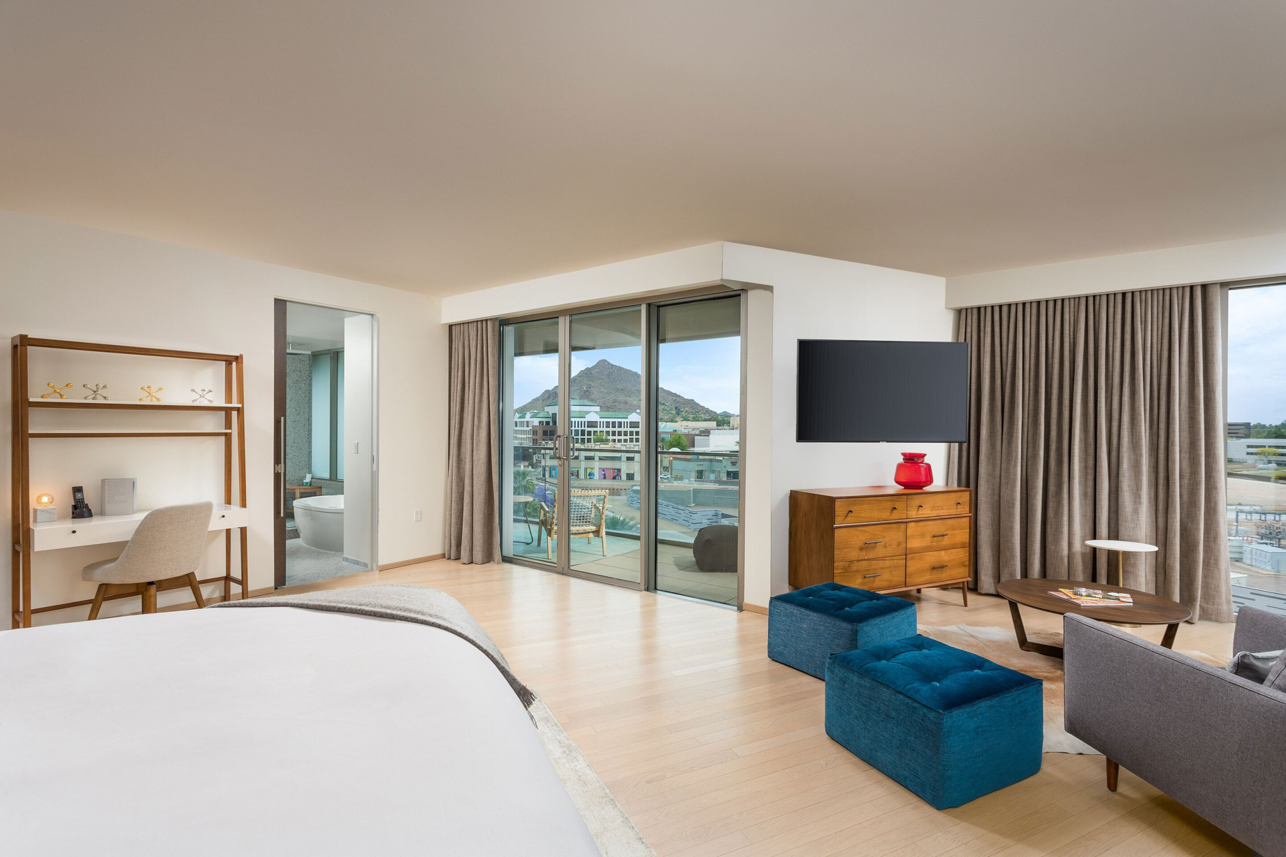 W Scottsdale Hotel – Scottsdale, AZ, USA – WOW Penthouse Suite