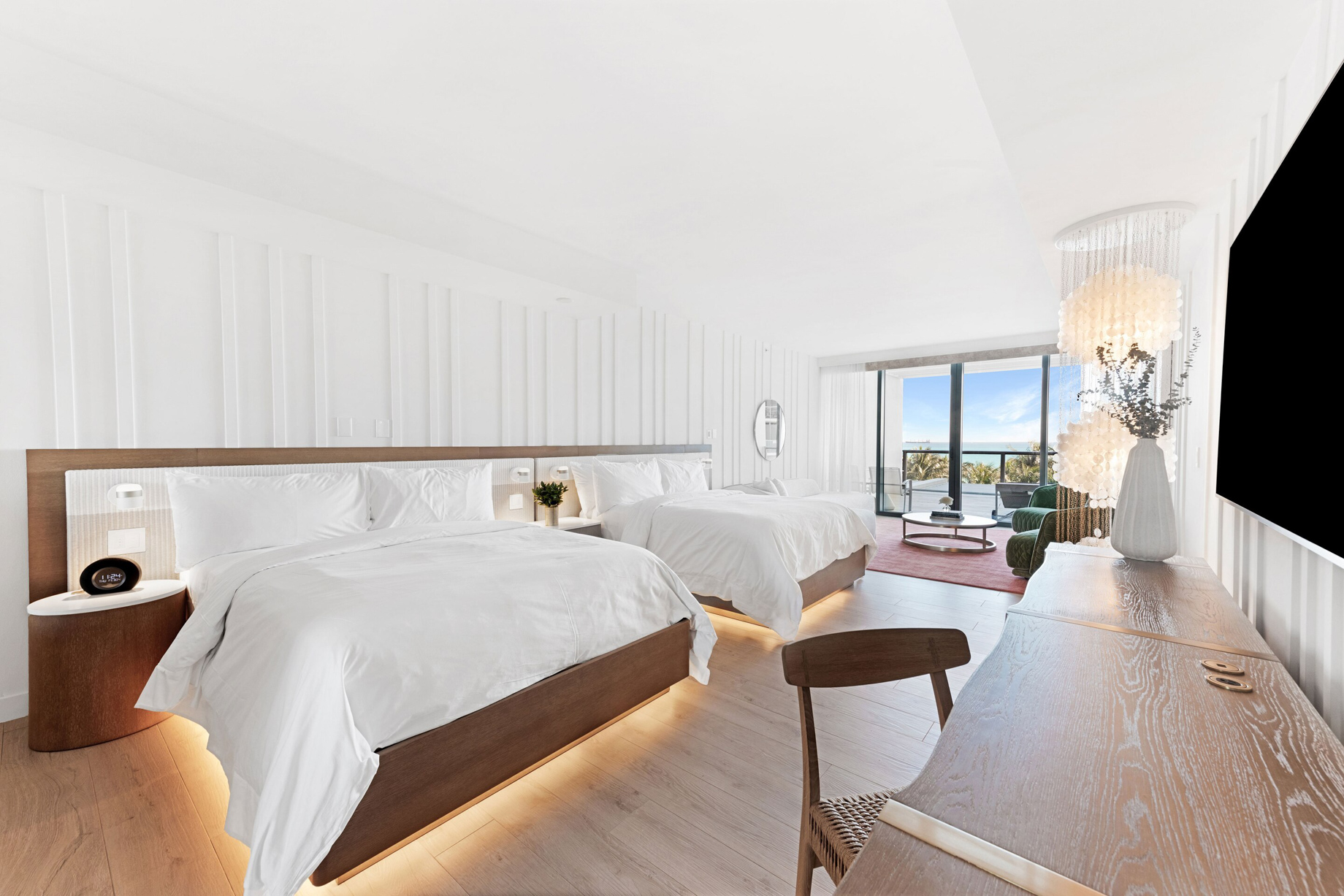 W South Beach Hotel – Miami Beach, FL, USA – Fabulous Studio Queen Bedroom