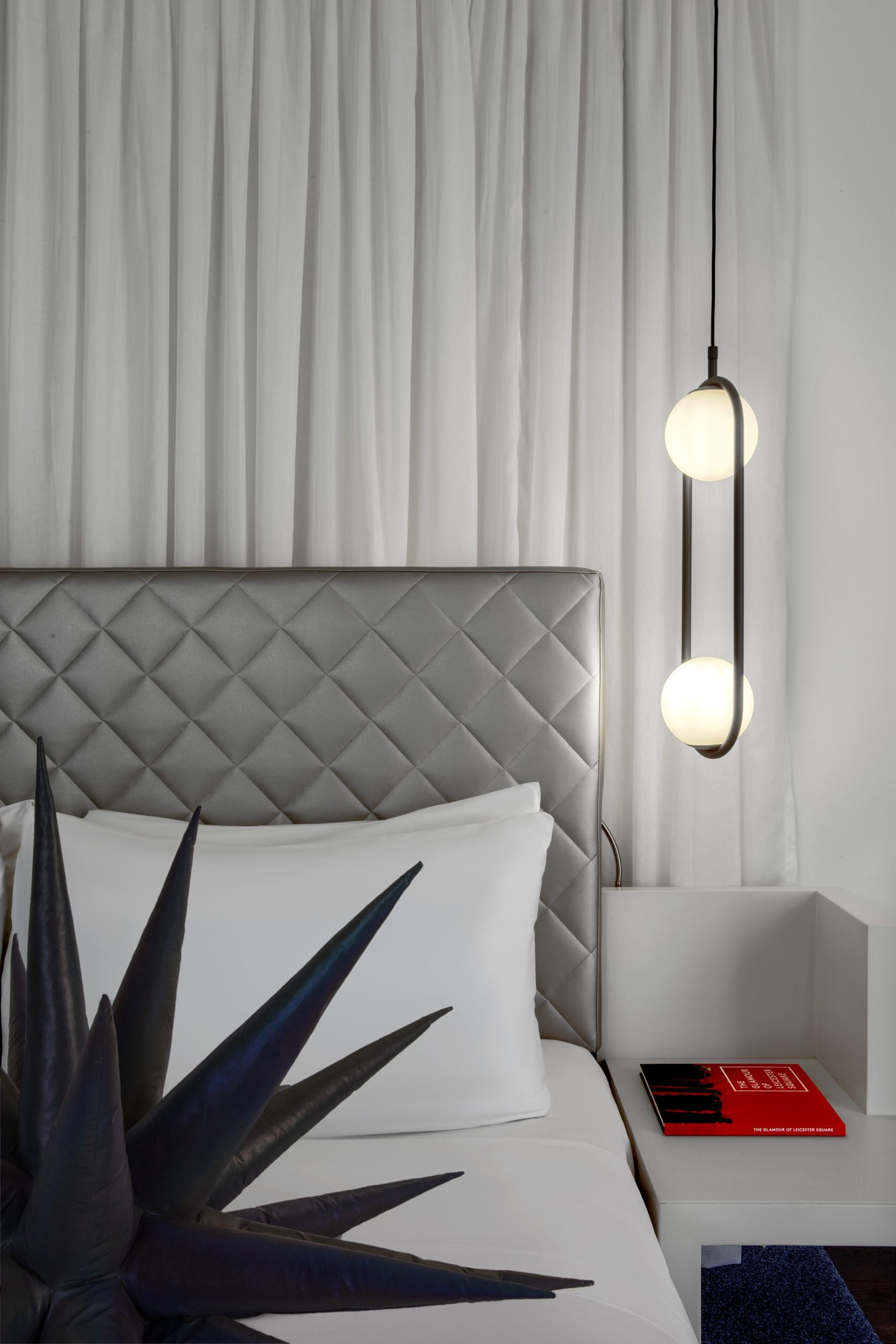 W London Hotel – London, United Kingdom – Studio Suite Decor