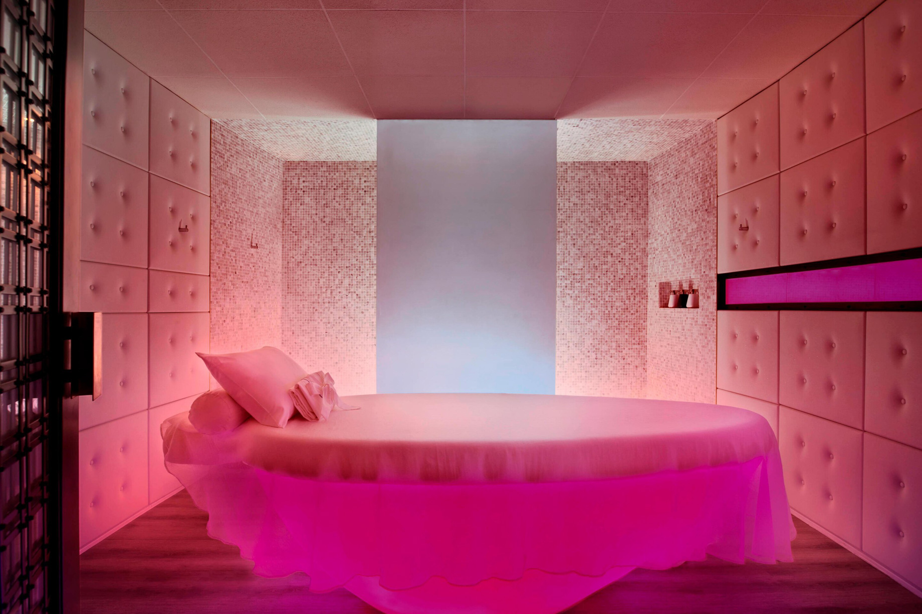 W Bangkok Hotel – Bangkok, Thailand – AWAY Spa Sensory Treatment