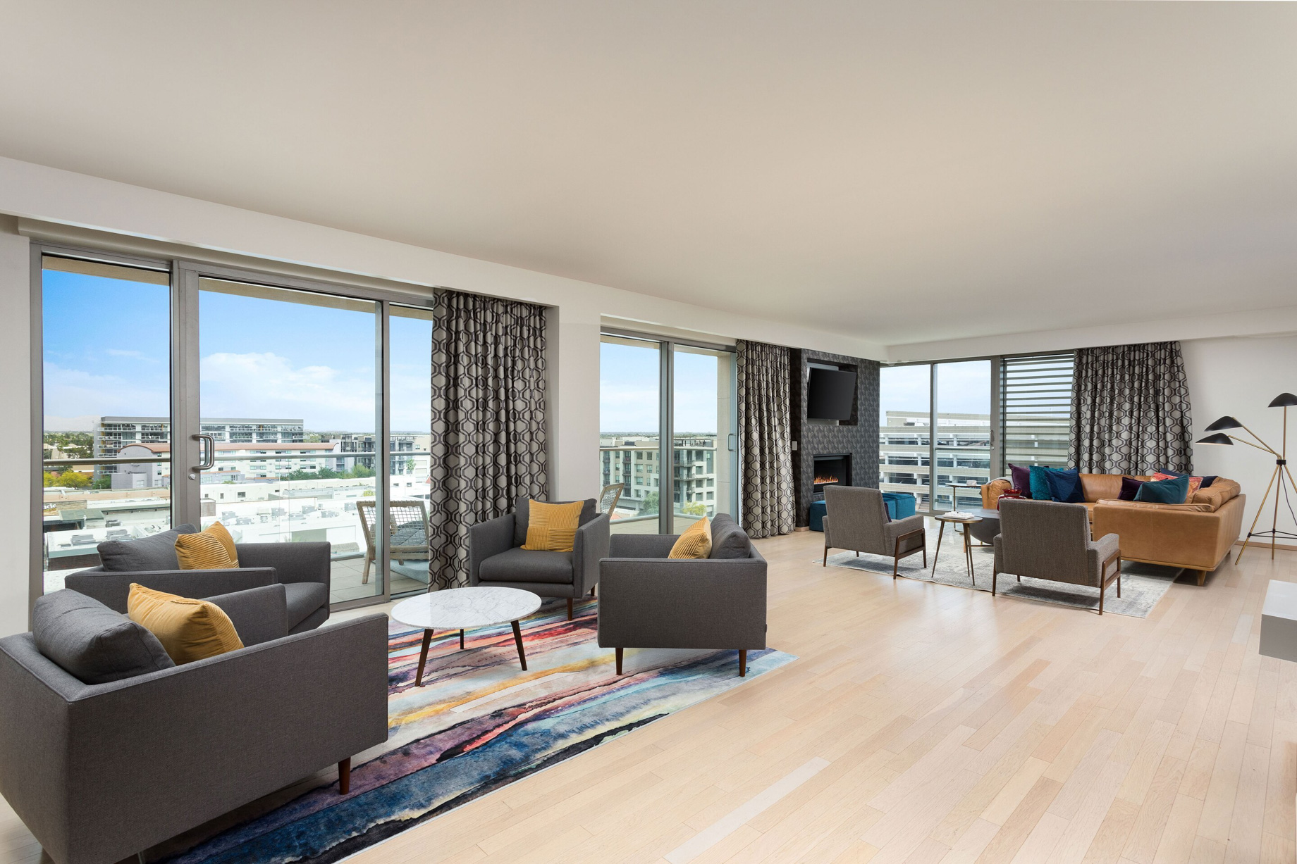 W Scottsdale Hotel - Scottsdale, AZ, USA - Wow Suite Living Area