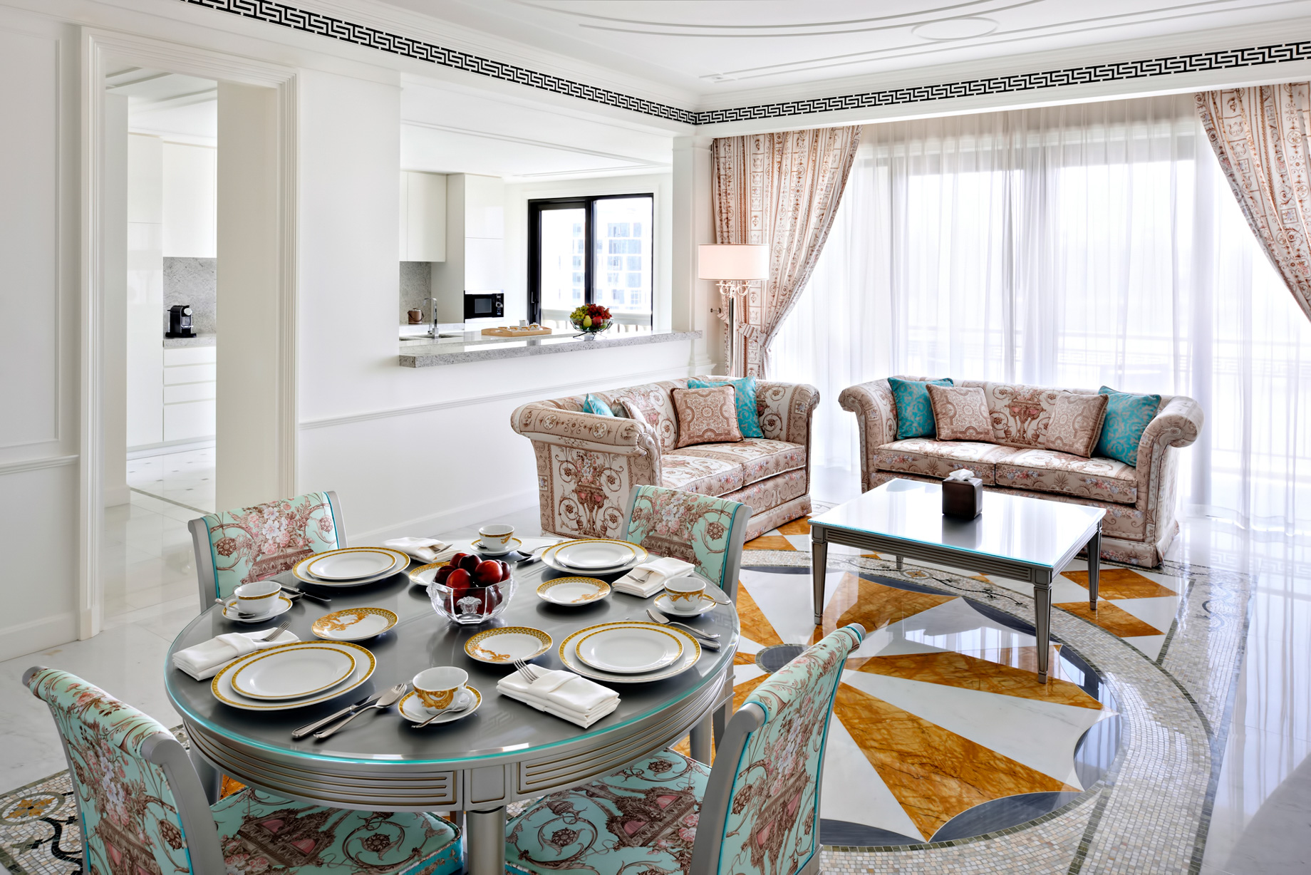 Palazzo Versace Dubai Hotel - Jaddaf Waterfront, Dubai, UAE - 4 Bedroom Residence Dining Area