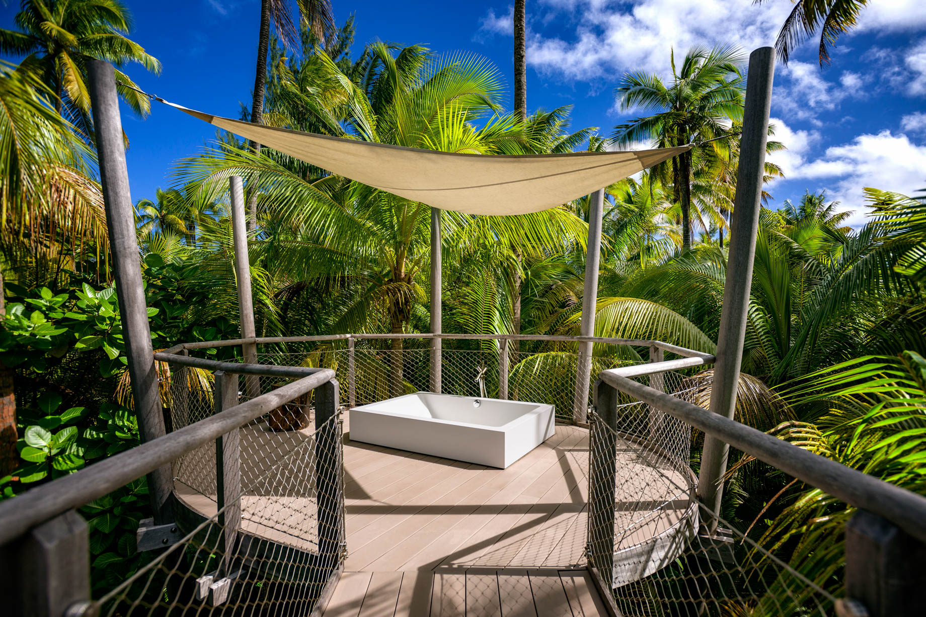The Brando Resort - Tetiaroa Private Island, French Polynesia - Spa Deck Tub