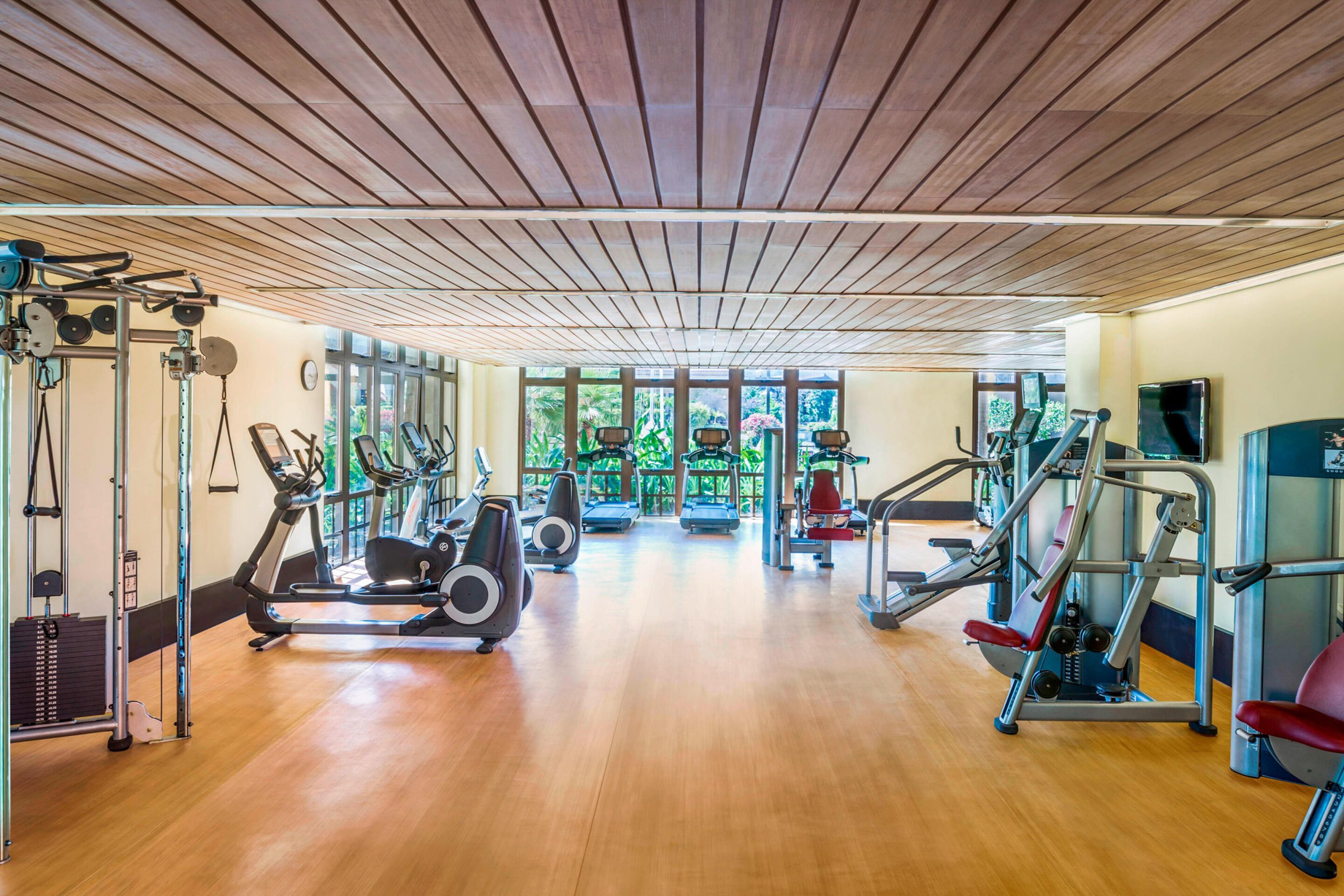 The St. Regis Sanya Yalong Bay Resort – Hainan, China – Fitness Center