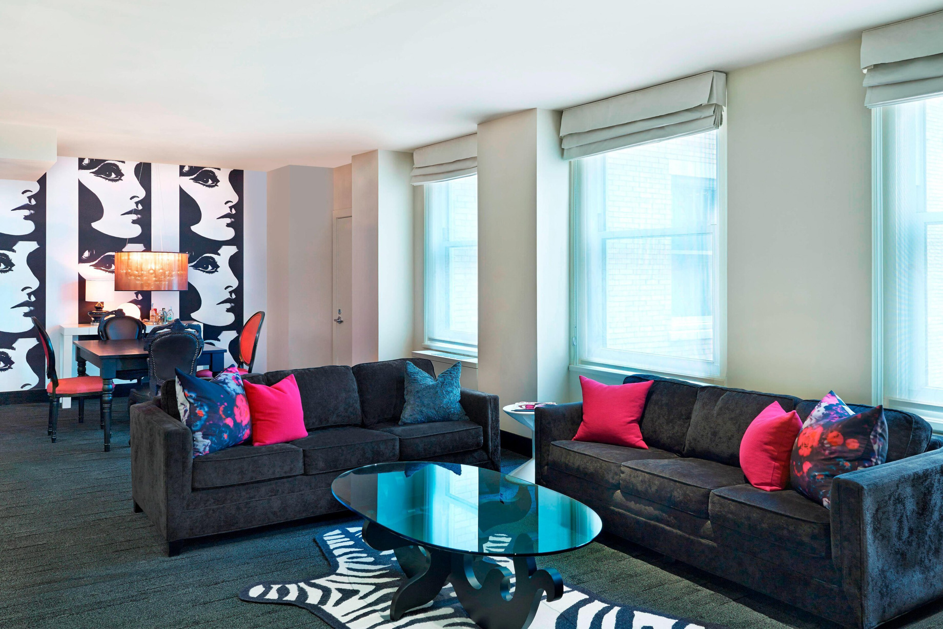 W Chicago City Center Hotel – Chicago, IL, USA – Two Bedroom Suite Sitting Area