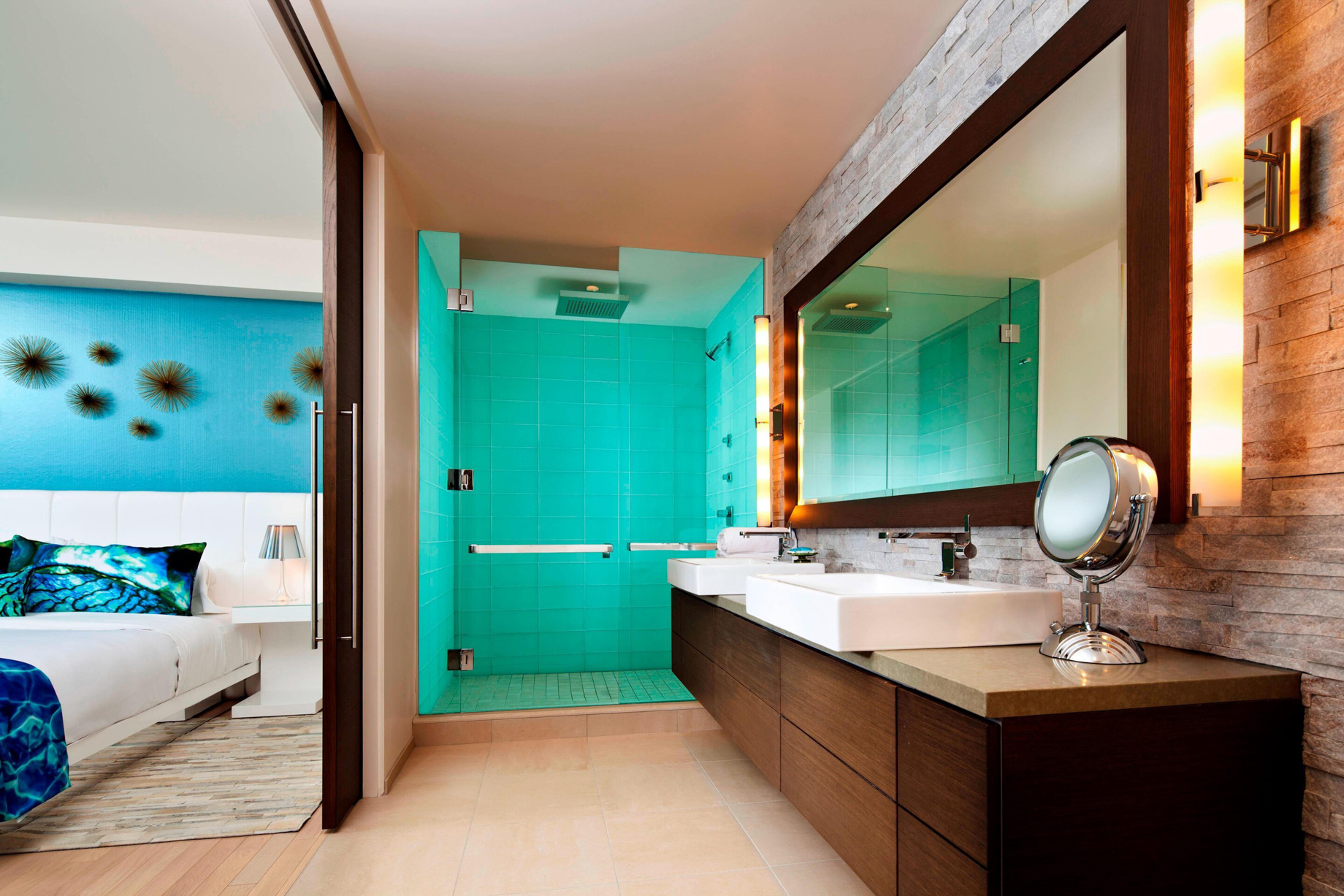 W Scottsdale Hotel – Scottsdale, AZ, USA – WOW Suite Guest Bathroom