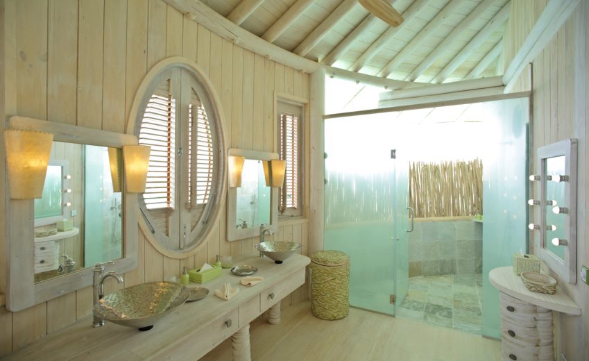 Soneva Jani Resort - Noonu Atoll, Medhufaru, Maldives - 2 Bedroom Water Retreat Villa Bathroom