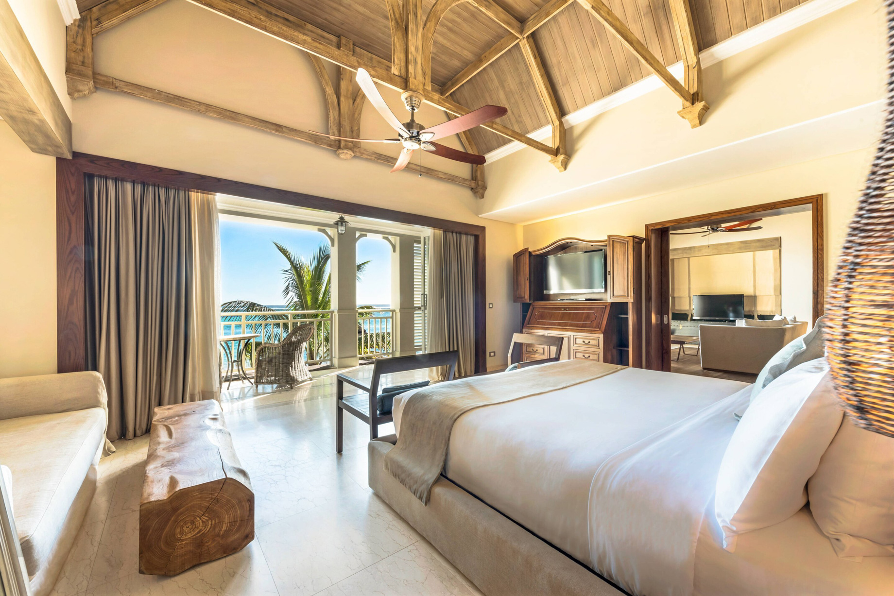 JW Marriott Mauritius Resort – Mauritius – Beachfront Balcony Suite