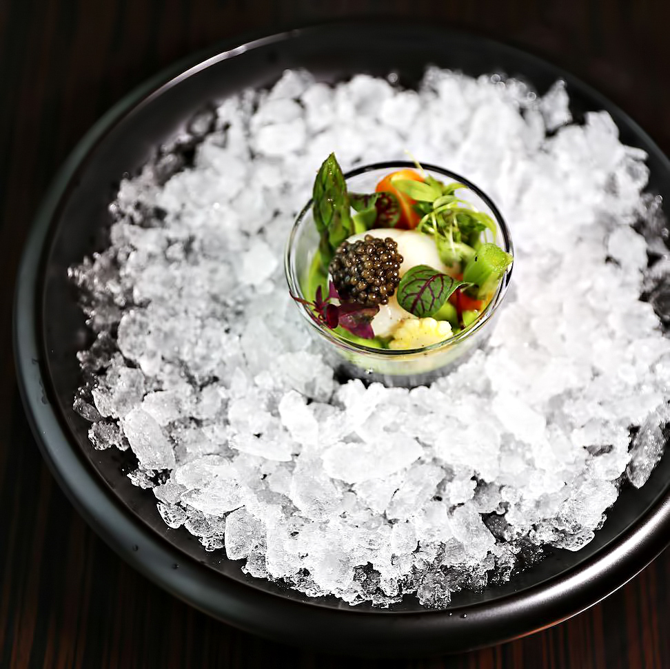 The St. Regis Shenzhen Hotel - Shenzhen, China - Caviar 95th Floor Social Restaurant