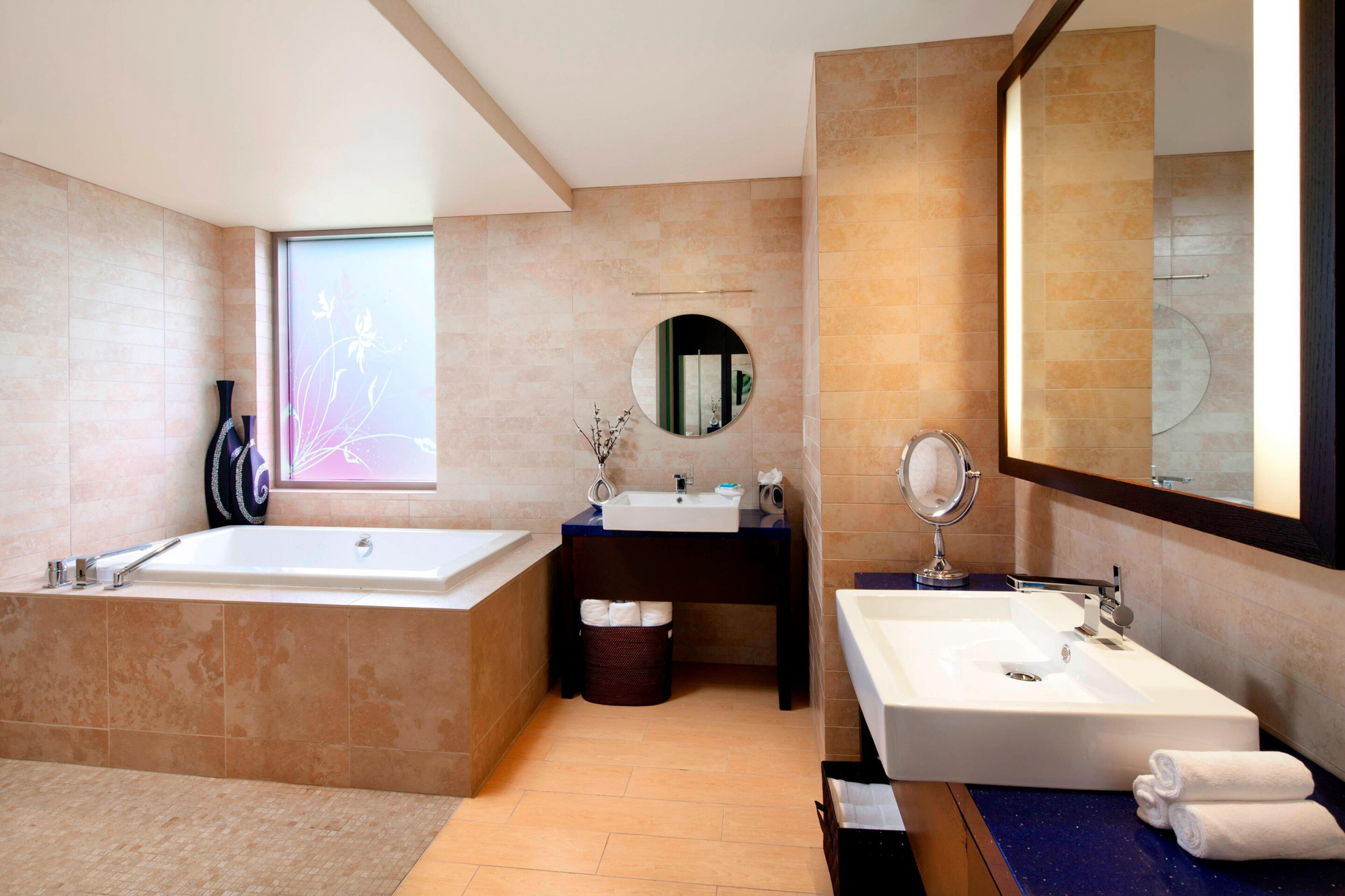 W Scottsdale Hotel - Scottsdale, AZ, USA - Mega Suite Bathroom