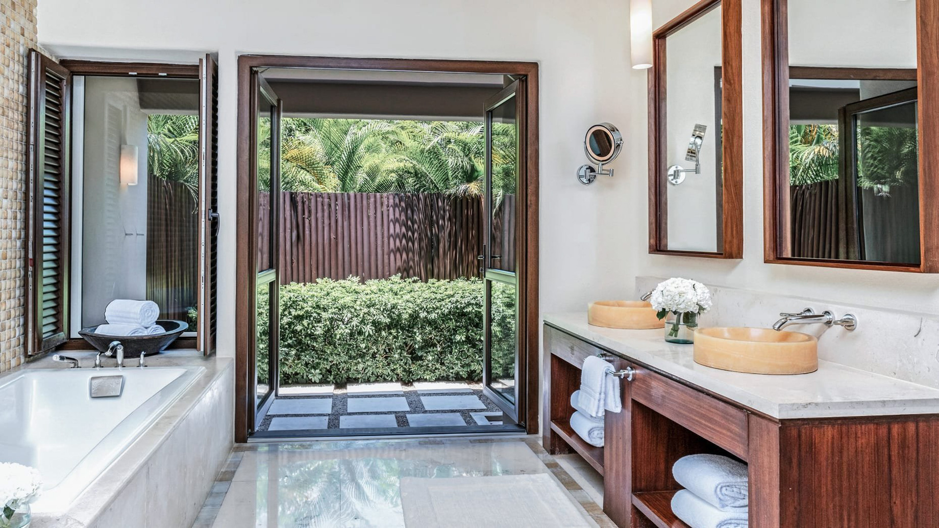 Four Seasons Resort Punta Mita - Nayarit, Mexico - Coral Beach House Bathroom Tub