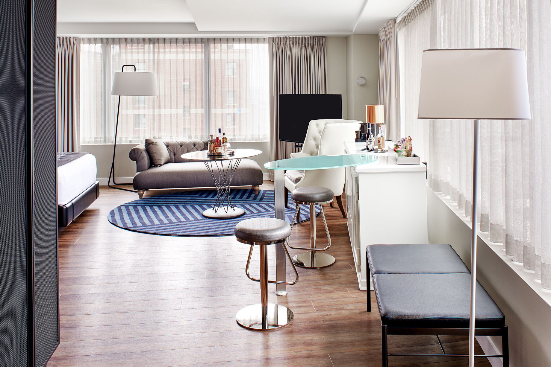 W Boston Hotel – Boston, MA, USA – Mega Guest Room Living Area