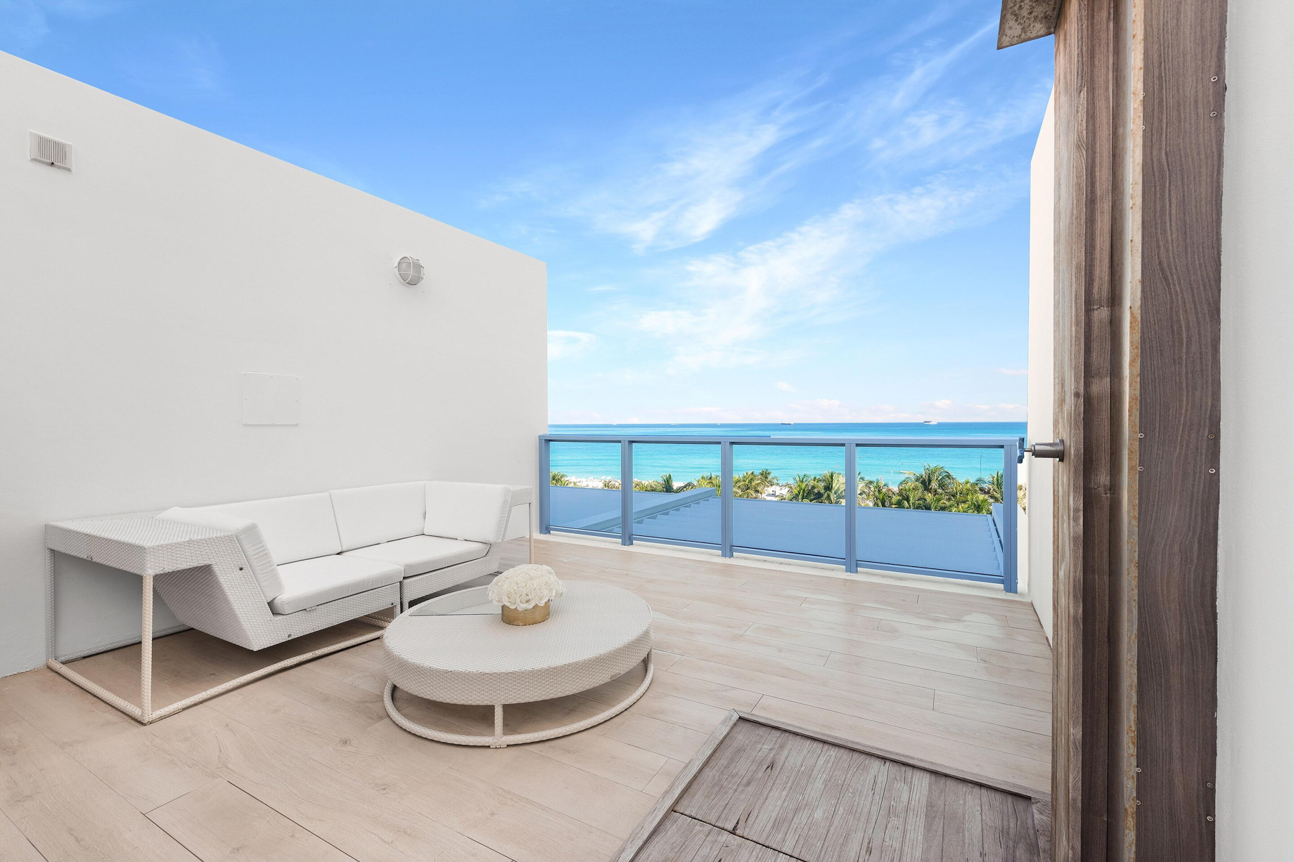 W South Beach Hotel – Miami Beach, FL, USA – Mega Bi Level Suite Balcony