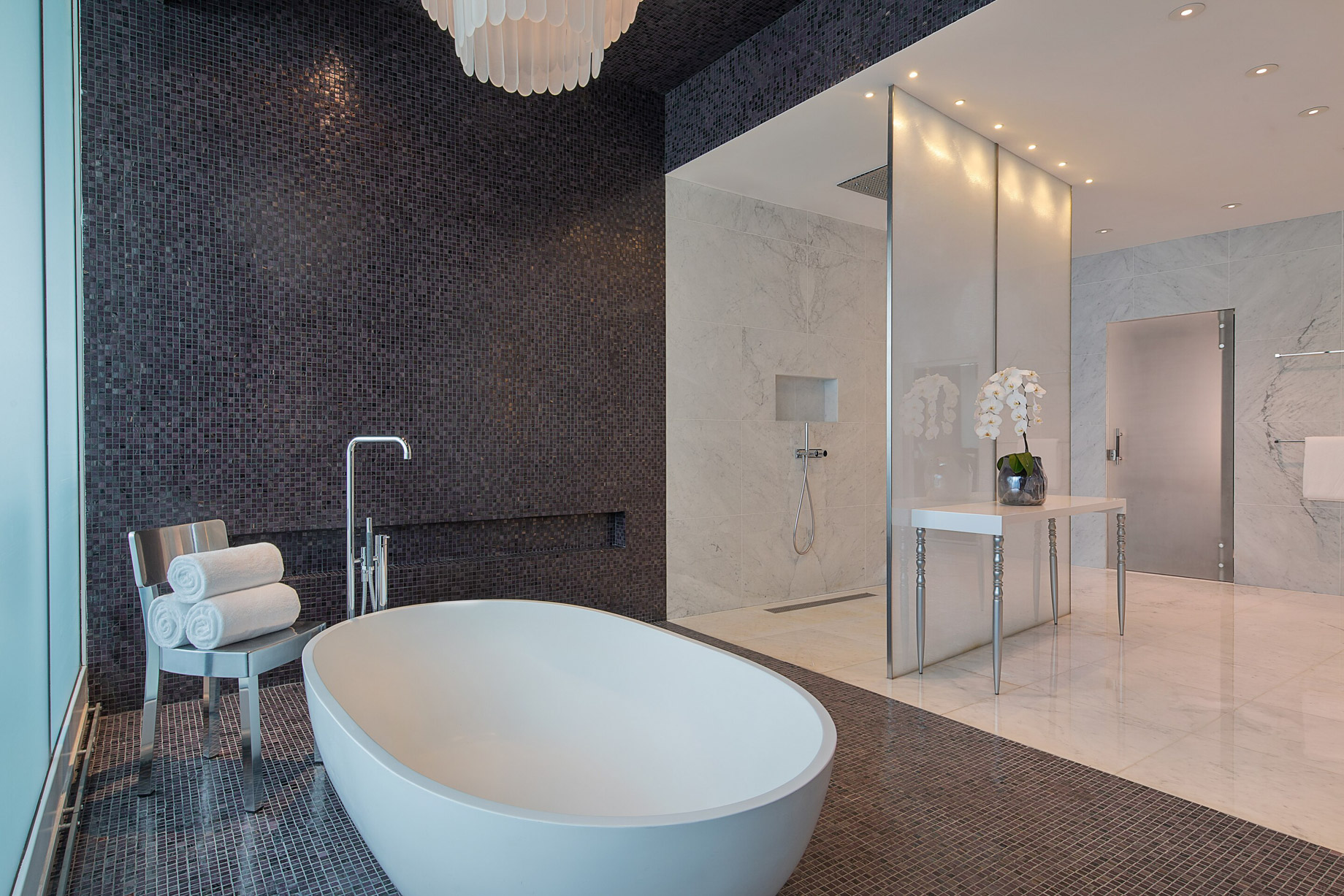 W Abu Dhabi Yas Island Hotel – Abu Dhabi, UAE – E WOW Suite Bathroom