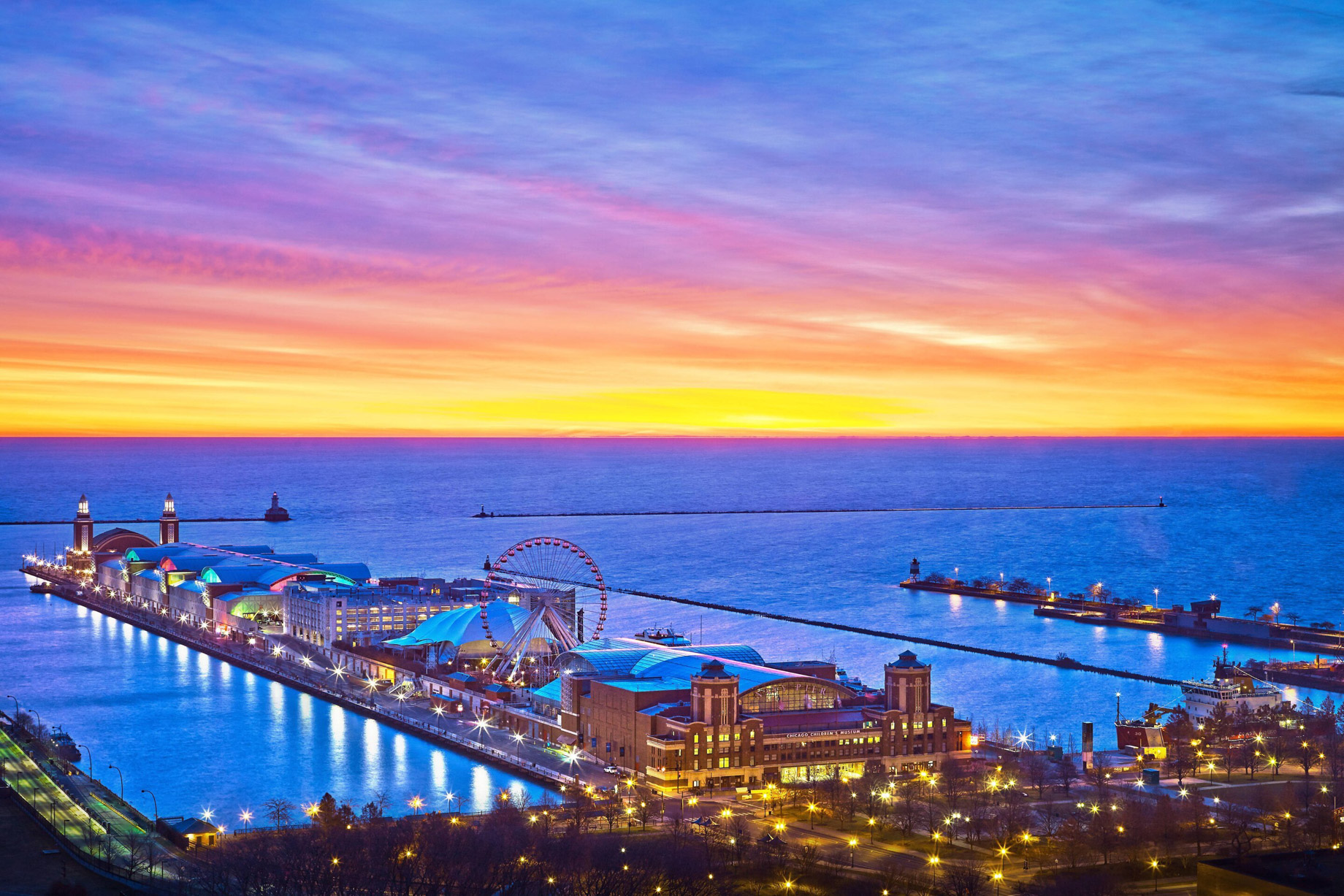 W Chicago Lakeshore Hotel – Chicago, IL, USA – Sunset View