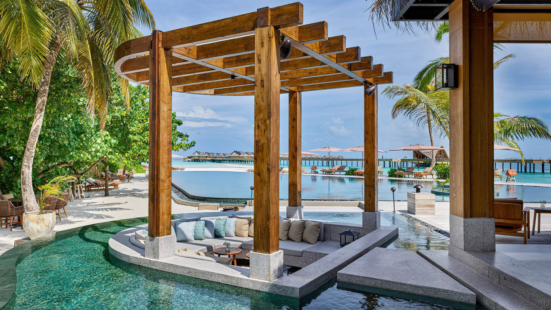 JOALI Maldives Resort – Muravandhoo Island, Maldives – Mura Bar Water Lounge