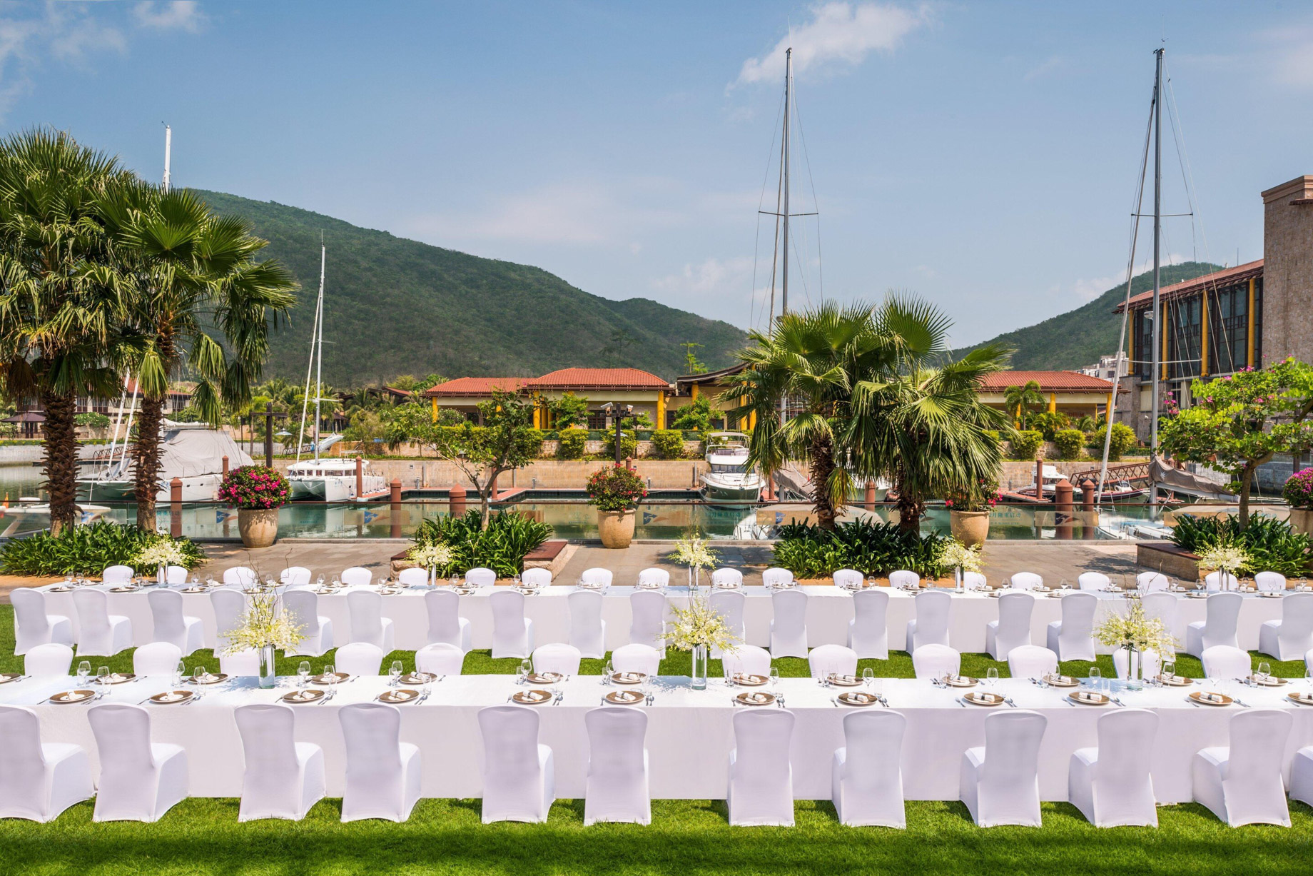 The St. Regis Sanya Yalong Bay Resort – Hainan, China – Marina Lawn Long Table Dinner